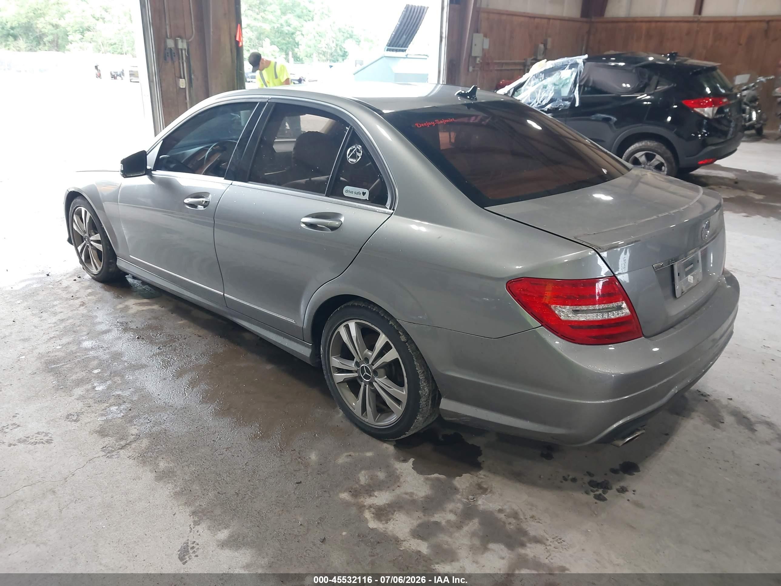 2013 Mercedes-benz C 300 Sport 4matic Gray vin: WDDGF8AB3DR294710