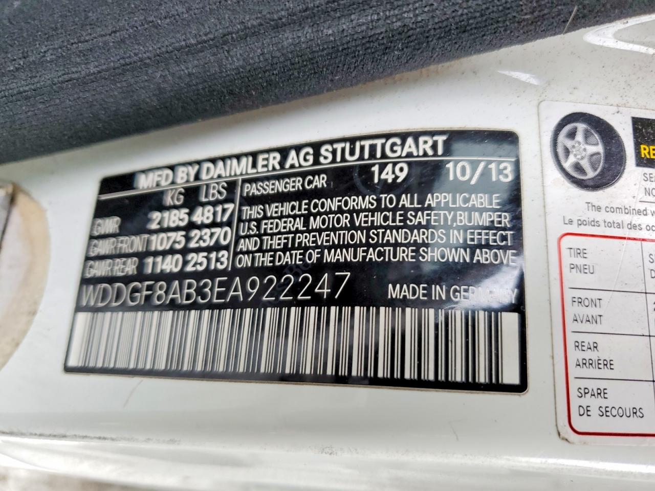 2014 Mercedes-benz C 300 4matic White vin: WDDGF8AB3EA922247