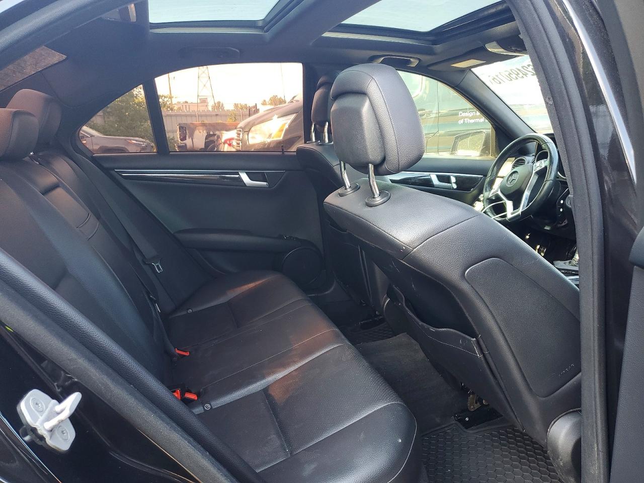 2014 Mercedes-benz C 300 4matic Black vin: WDDGF8AB3EA967902