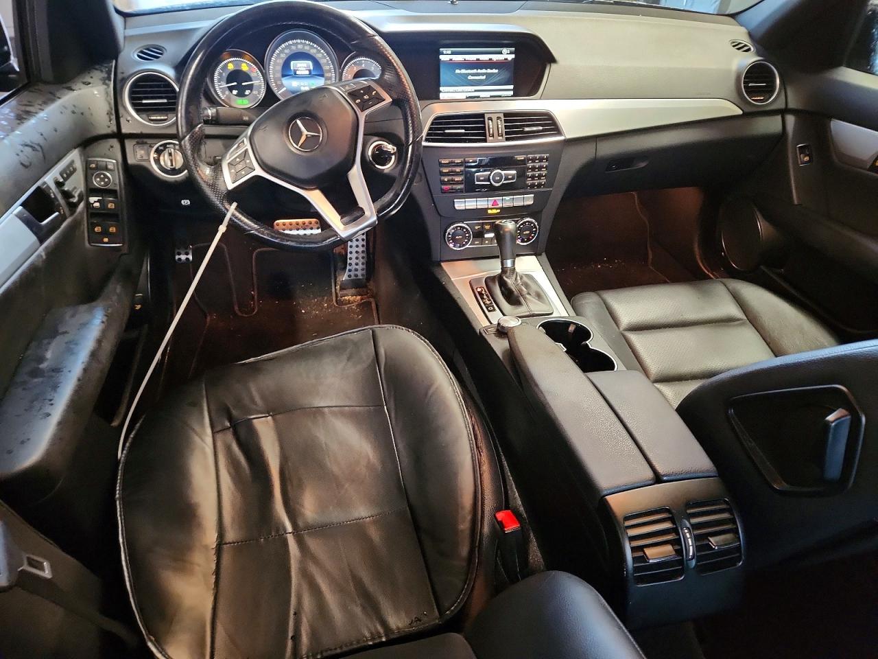 2014 Mercedes-benz C 300 4matic Black vin: WDDGF8AB3EG177349