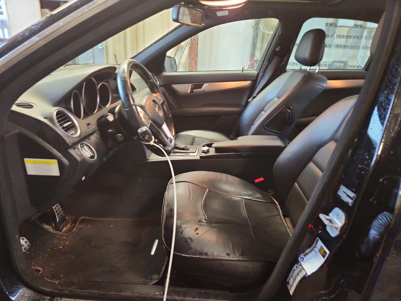 2014 Mercedes-benz C 300 4matic Black vin: WDDGF8AB3EG177349