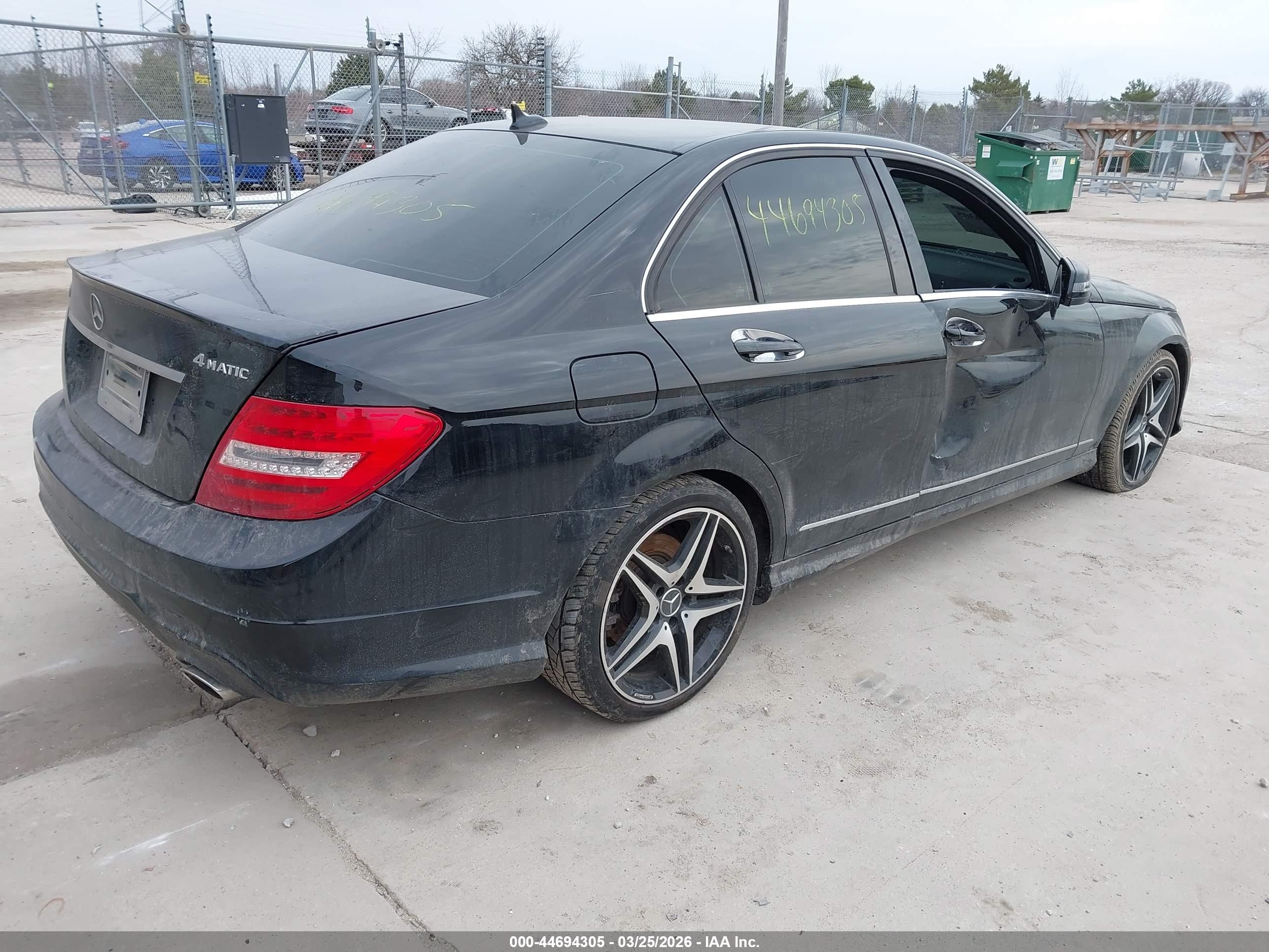 2014 Mercedes-benz C 300 Sport 4matic Black vin: WDDGF8AB3ER303259