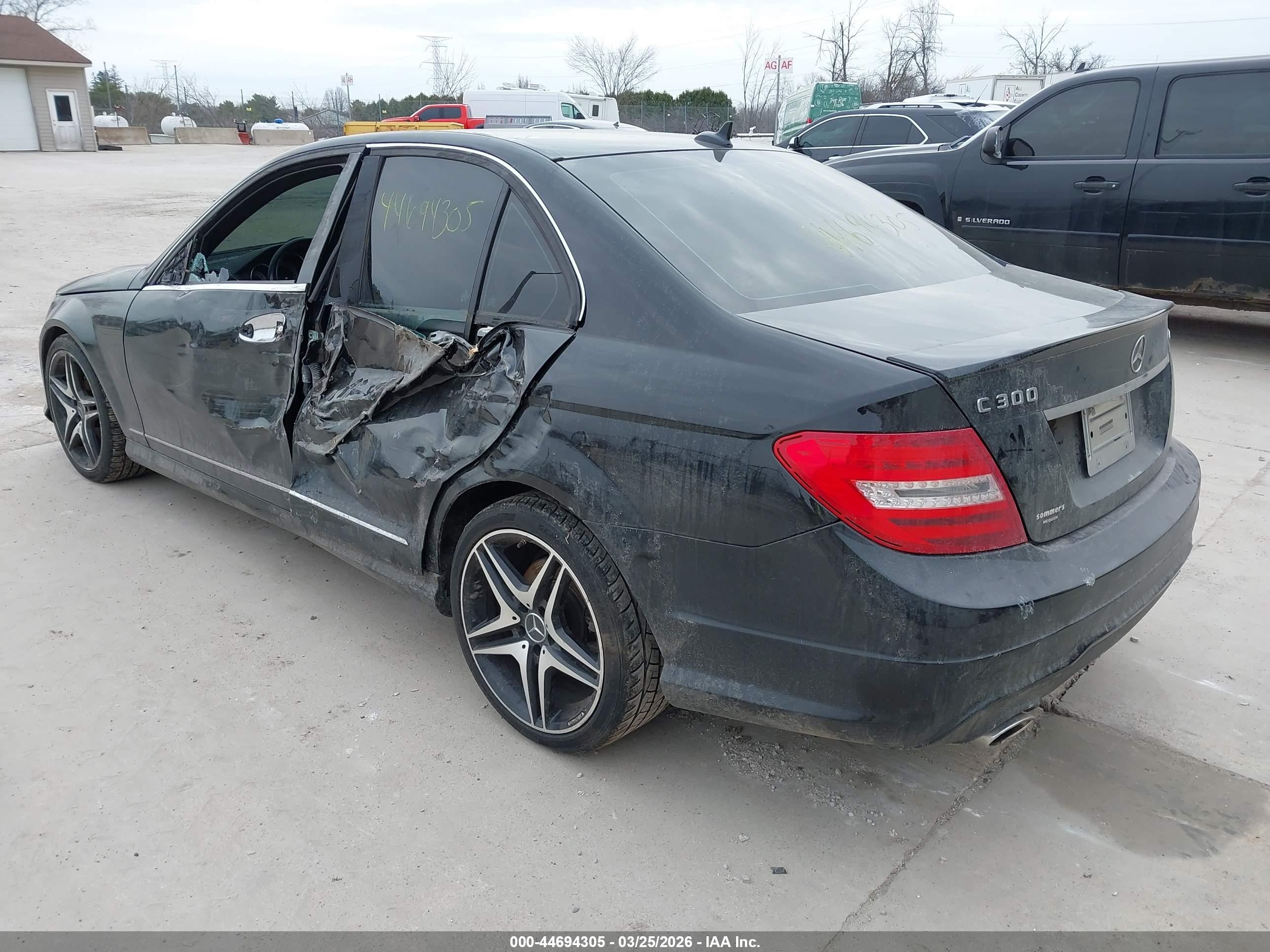 2014 Mercedes-benz C 300 Sport 4matic Black vin: WDDGF8AB3ER303259