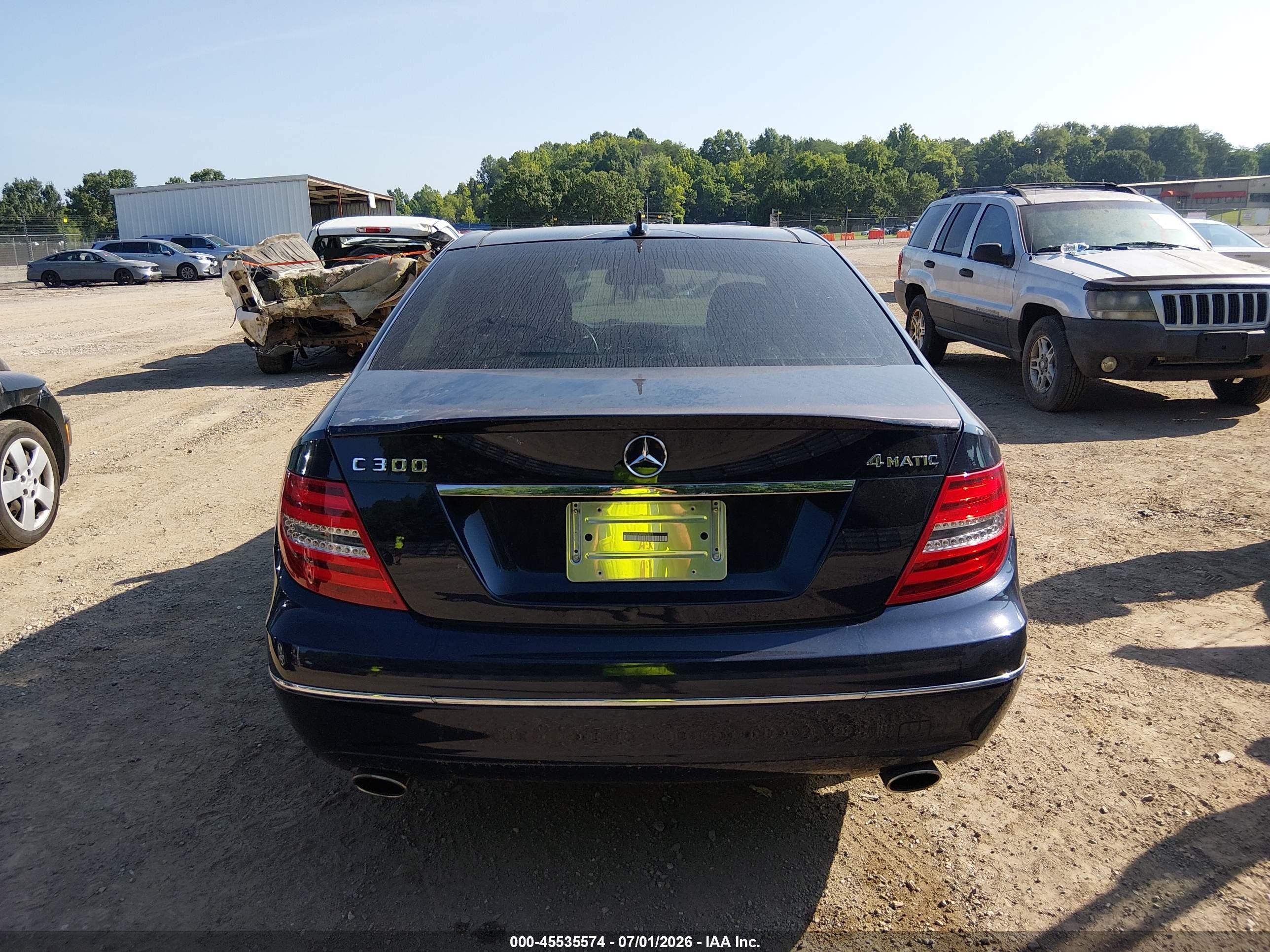 2014 Mercedes-benz C 300 Luxury 4matic Blue vin: WDDGF8AB3ER307215