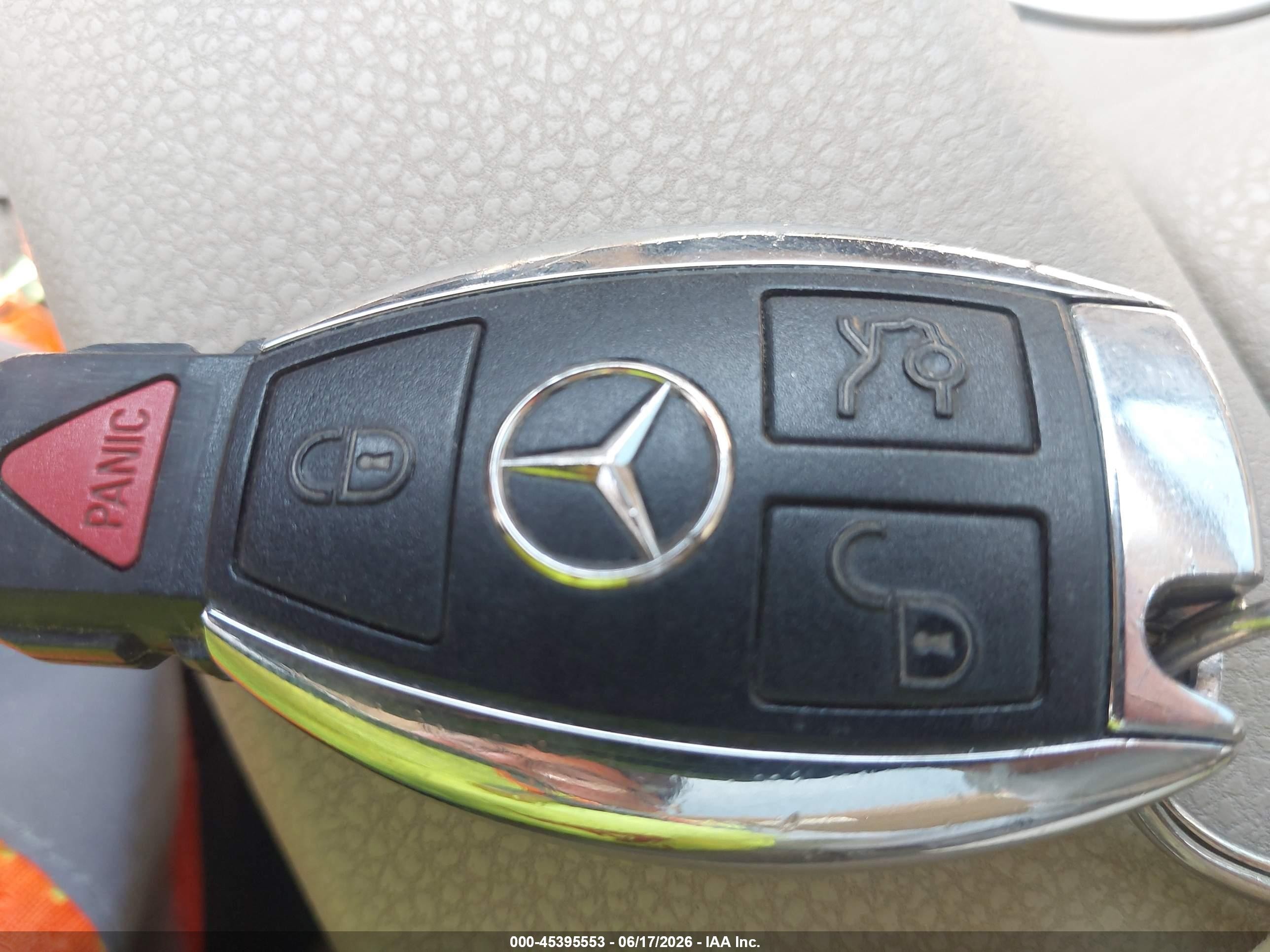2014 Mercedes-benz C 300 Sport 4matic Black vin: WDDGF8AB3ER321843