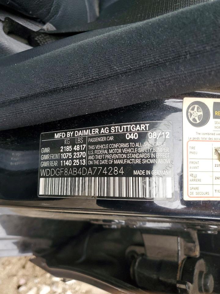 2013 Mercedes-benz C 300 4matic Black vin: WDDGF8AB4DA774284