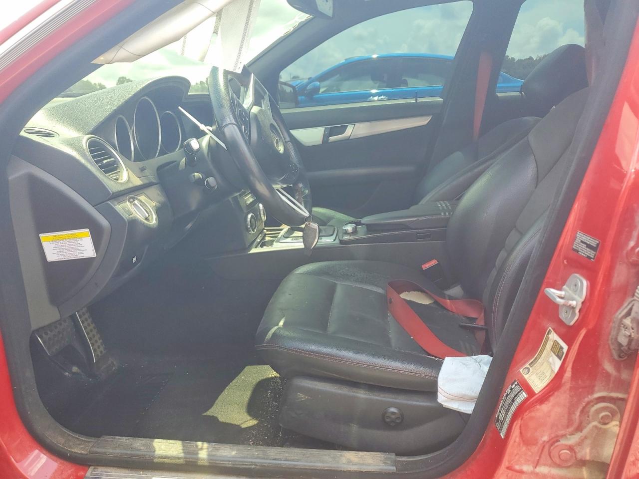 2013 Mercedes-benz C 300 4matic Red vin: WDDGF8AB4DA776391