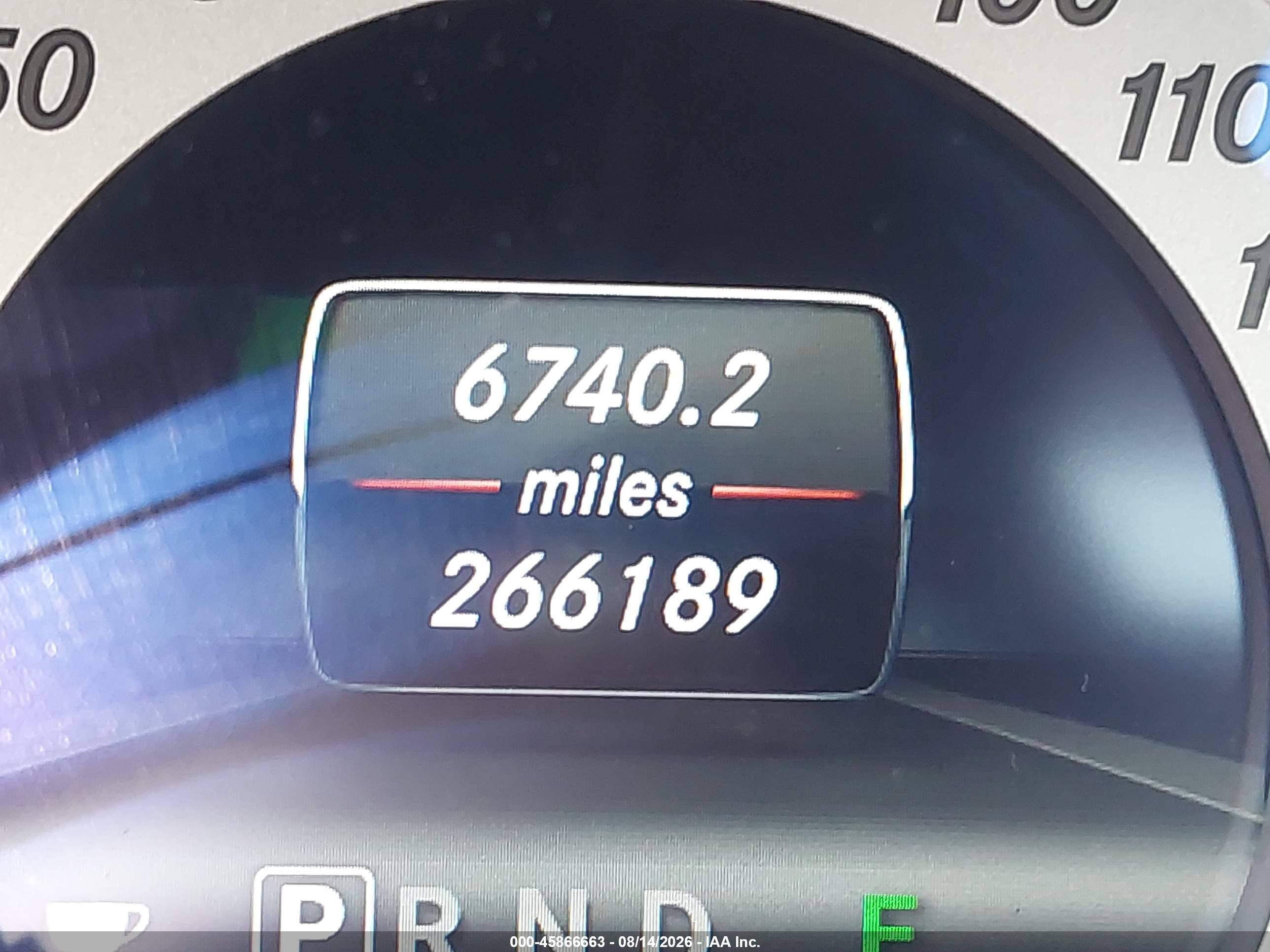 2013 Mercedes-benz C 300 Sport 4matic Silver vin: WDDGF8AB4DA786161