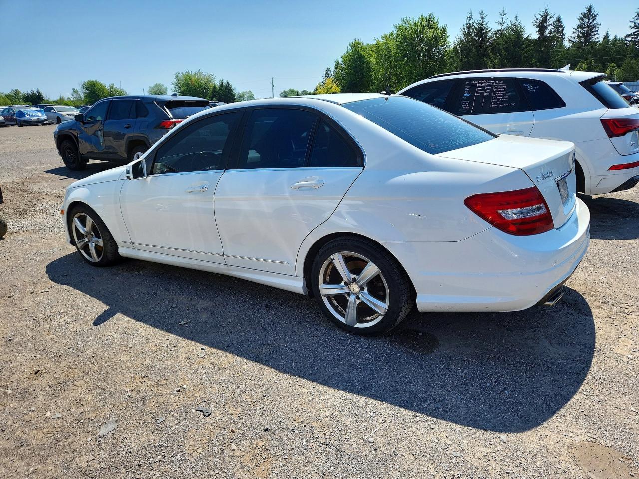 2013 Mercedes-benz C 300 4matic Белый vin: WDDGF8AB4DA788198