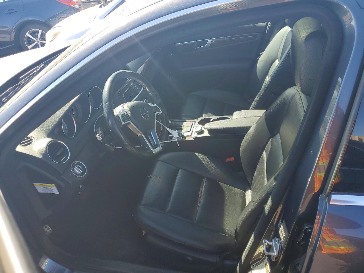 2013 Mercedes Benz 300 Gray vin: WDDGF8AB4DA789030