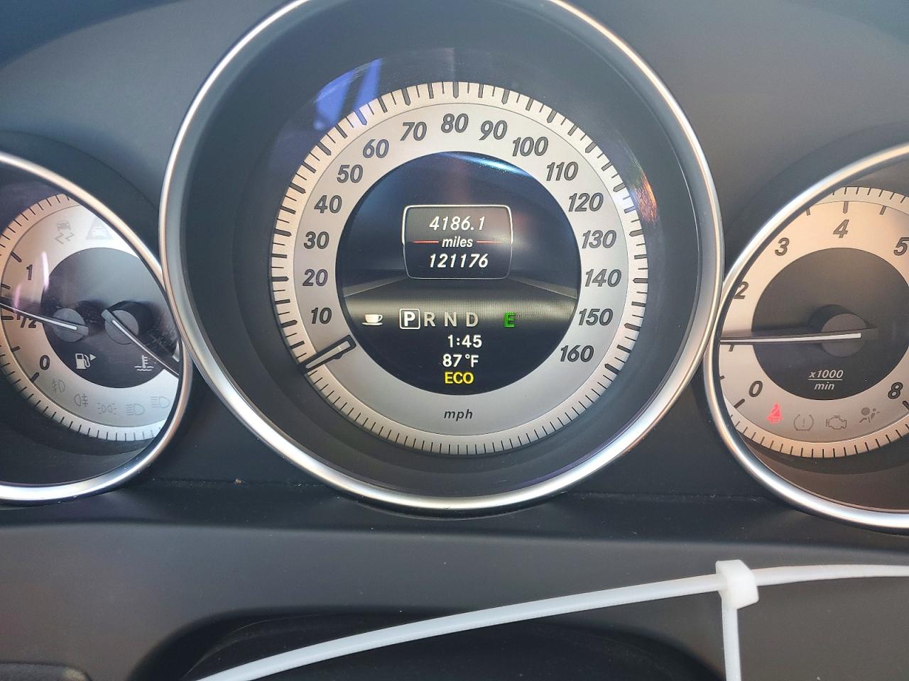 2013 Mercedes Benz 300 Gray vin: WDDGF8AB4DA789030
