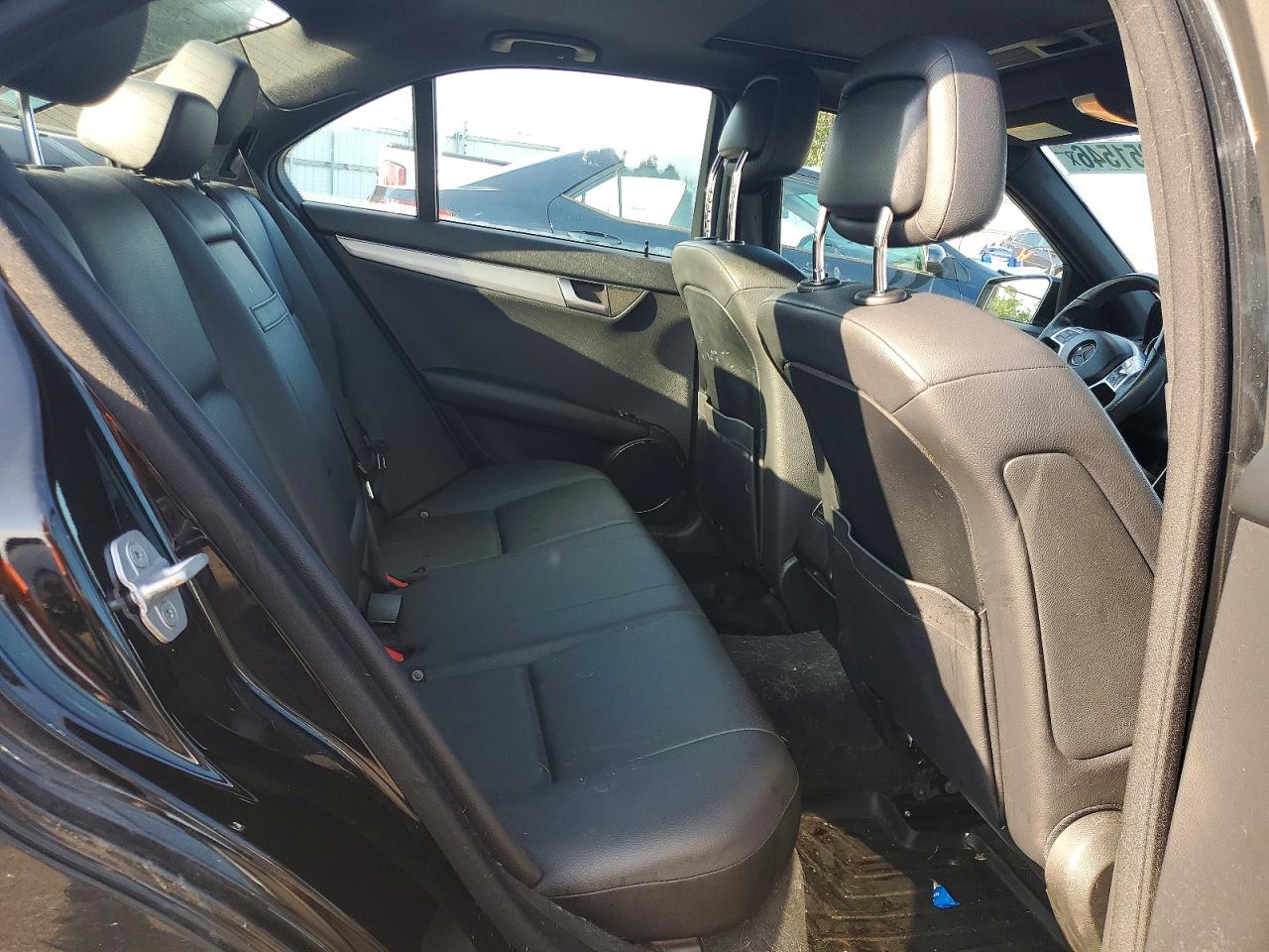 2013 Mercedes-benz C 300 4matic Black vin: WDDGF8AB4DA835827