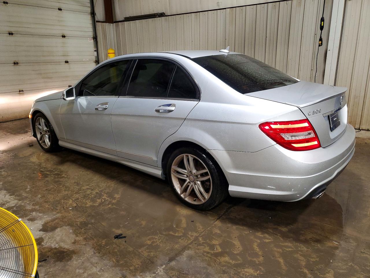 2013 Mercedes-benz C 300 4matic Silver vin: WDDGF8AB4DA840817