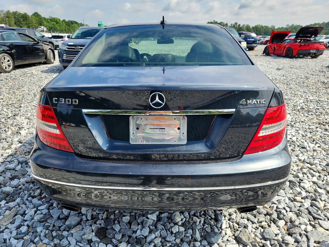 2013 Mercedes-benz C 300 4matic Charcoal vin: WDDGF8AB4DG128370