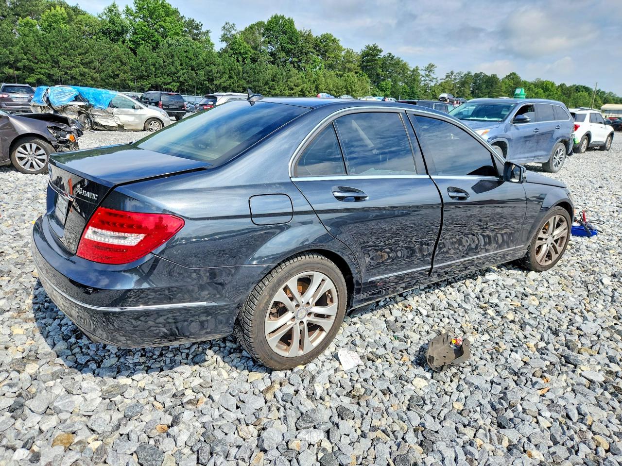 2013 Mercedes-benz C 300 4matic Charcoal vin: WDDGF8AB4DG128370