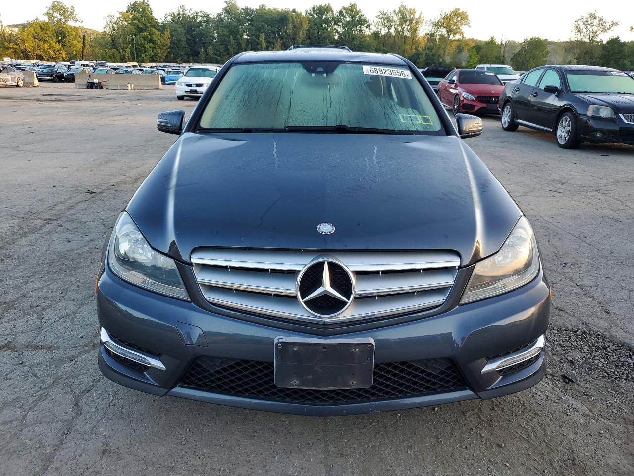 2013 Mercedes-benz C 300 4matic Charcoal vin: WDDGF8AB4DG141040