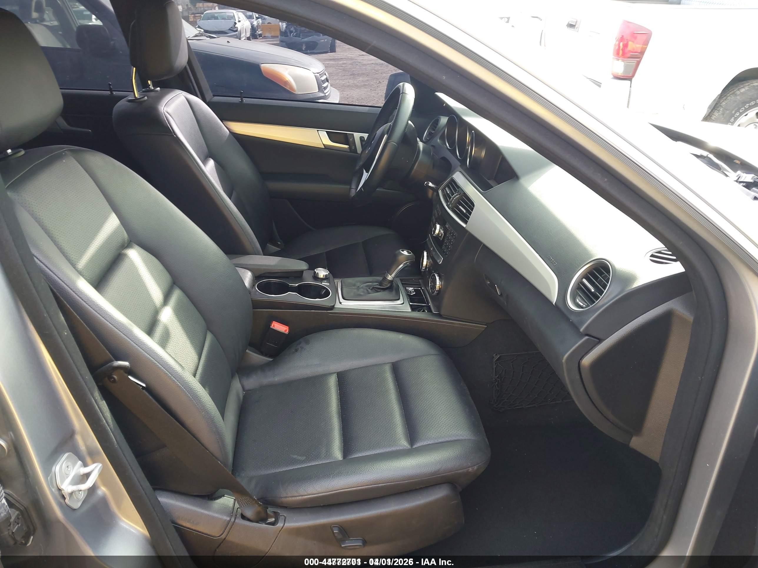 2013 Mercedes-benz C 300 Sport 4matic Gray vin: WDDGF8AB4DR245564