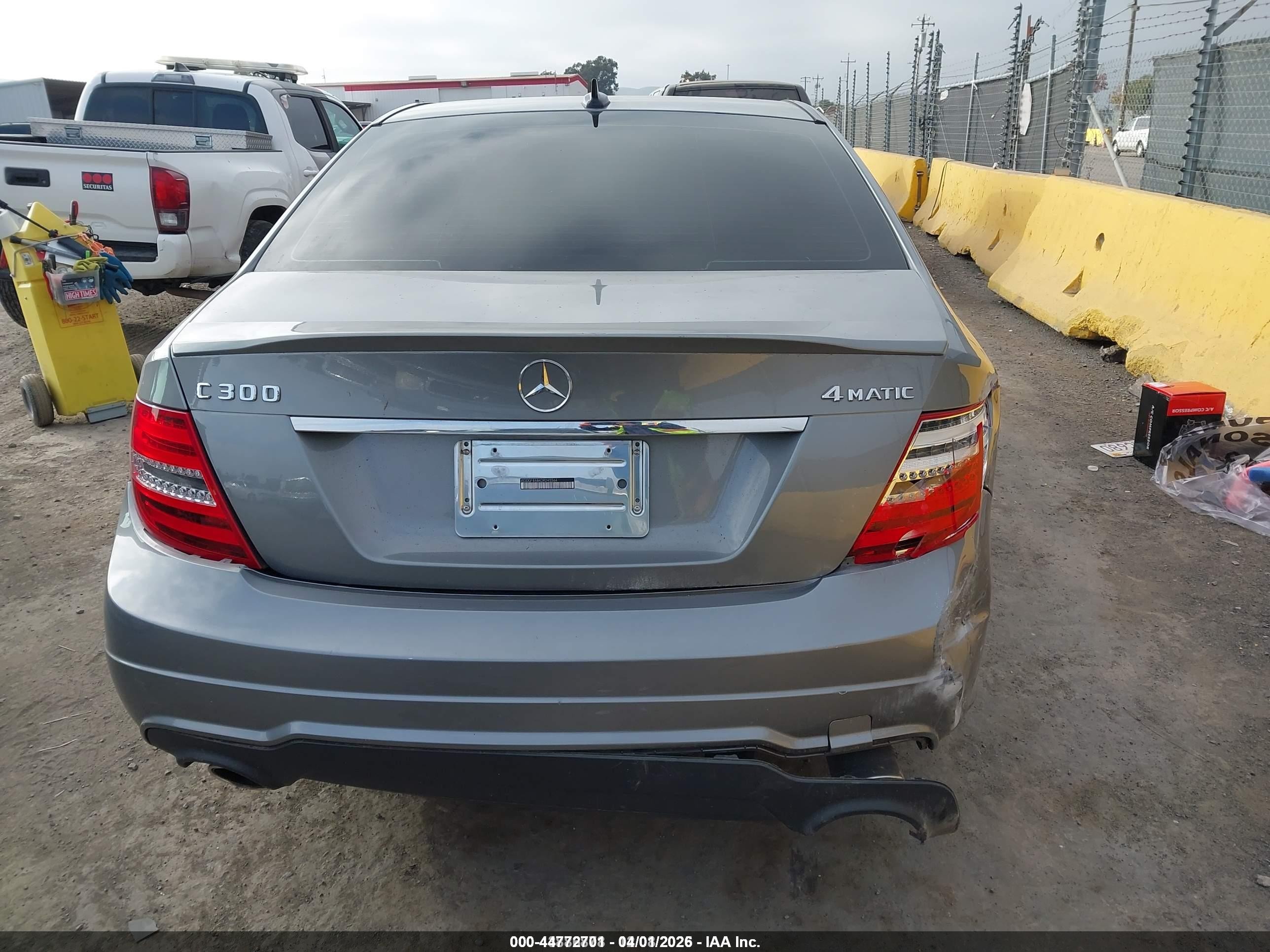 2013 Mercedes-benz C 300 Sport 4matic Gray vin: WDDGF8AB4DR245564