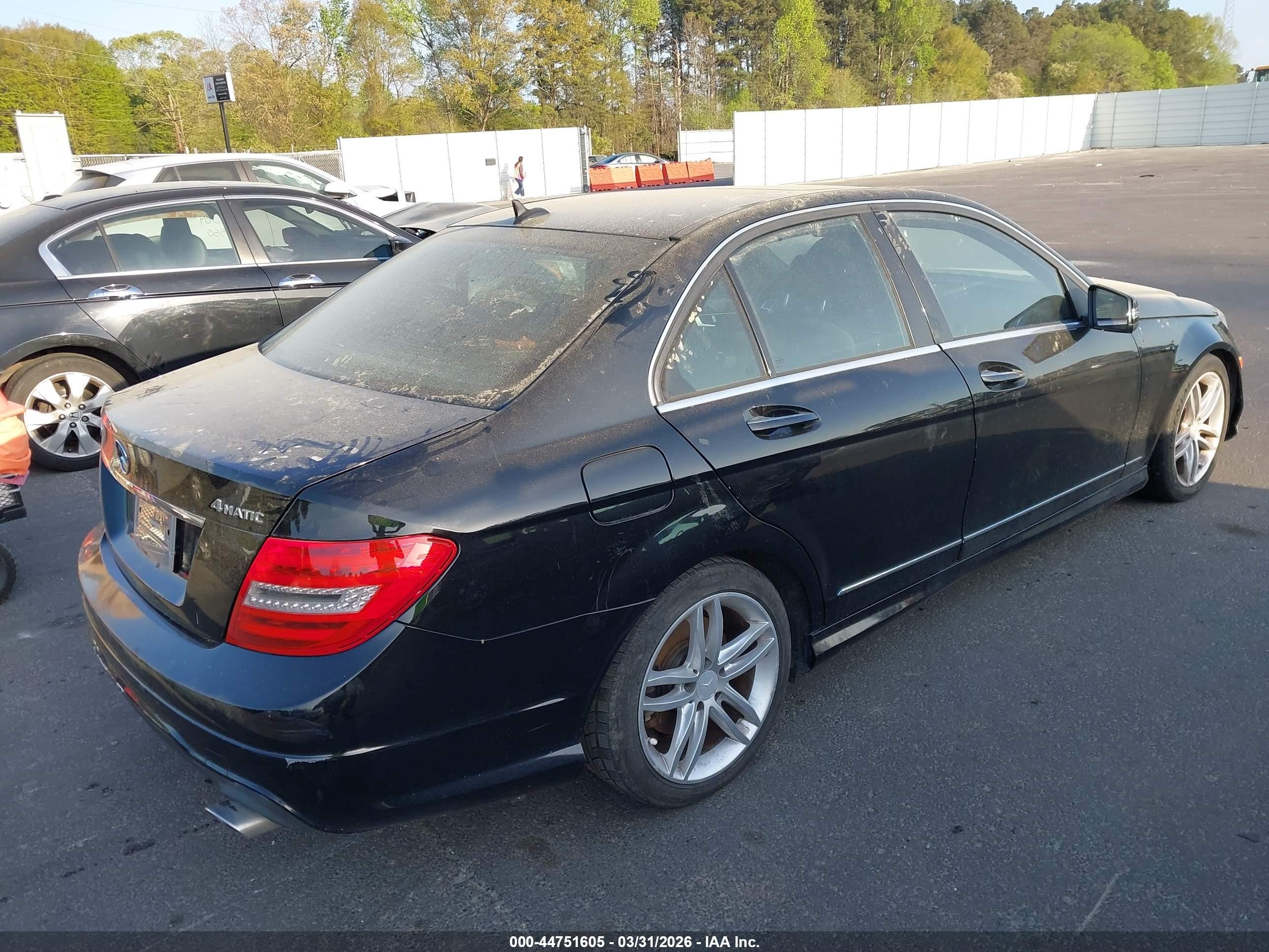 2013 Mercedes-benz C 300 Sport 4matic Black vin: WDDGF8AB4DR246780