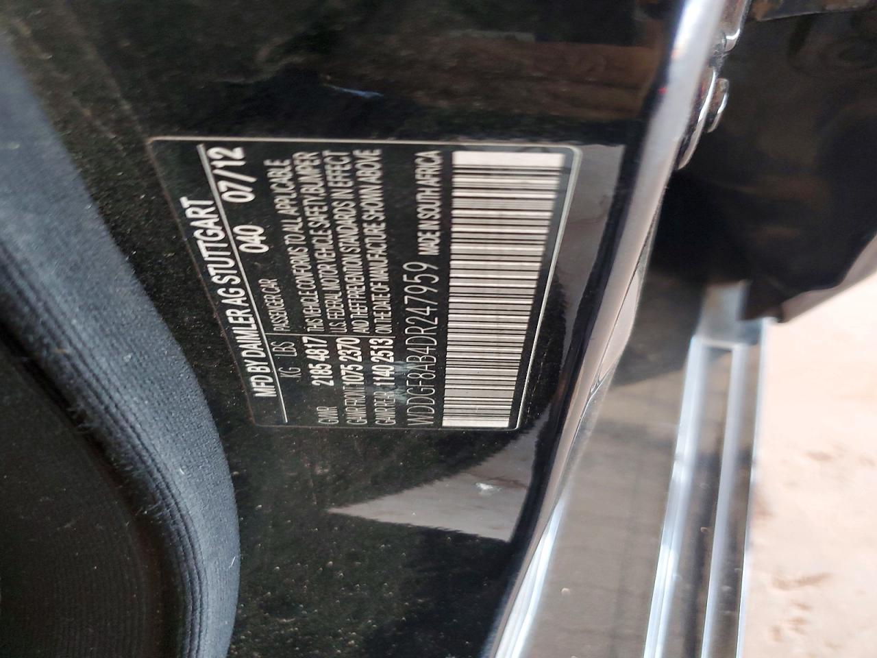 2013 Mercedes-benz C 300 4matic Black vin: WDDGF8AB4DR247959