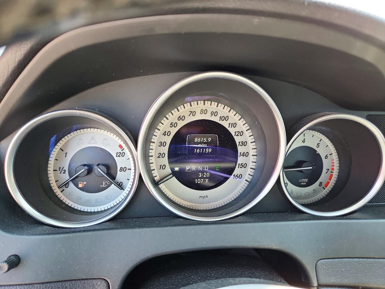 2013 Mercedes-benz C 300 4matic Silver vin: WDDGF8AB4DR251896