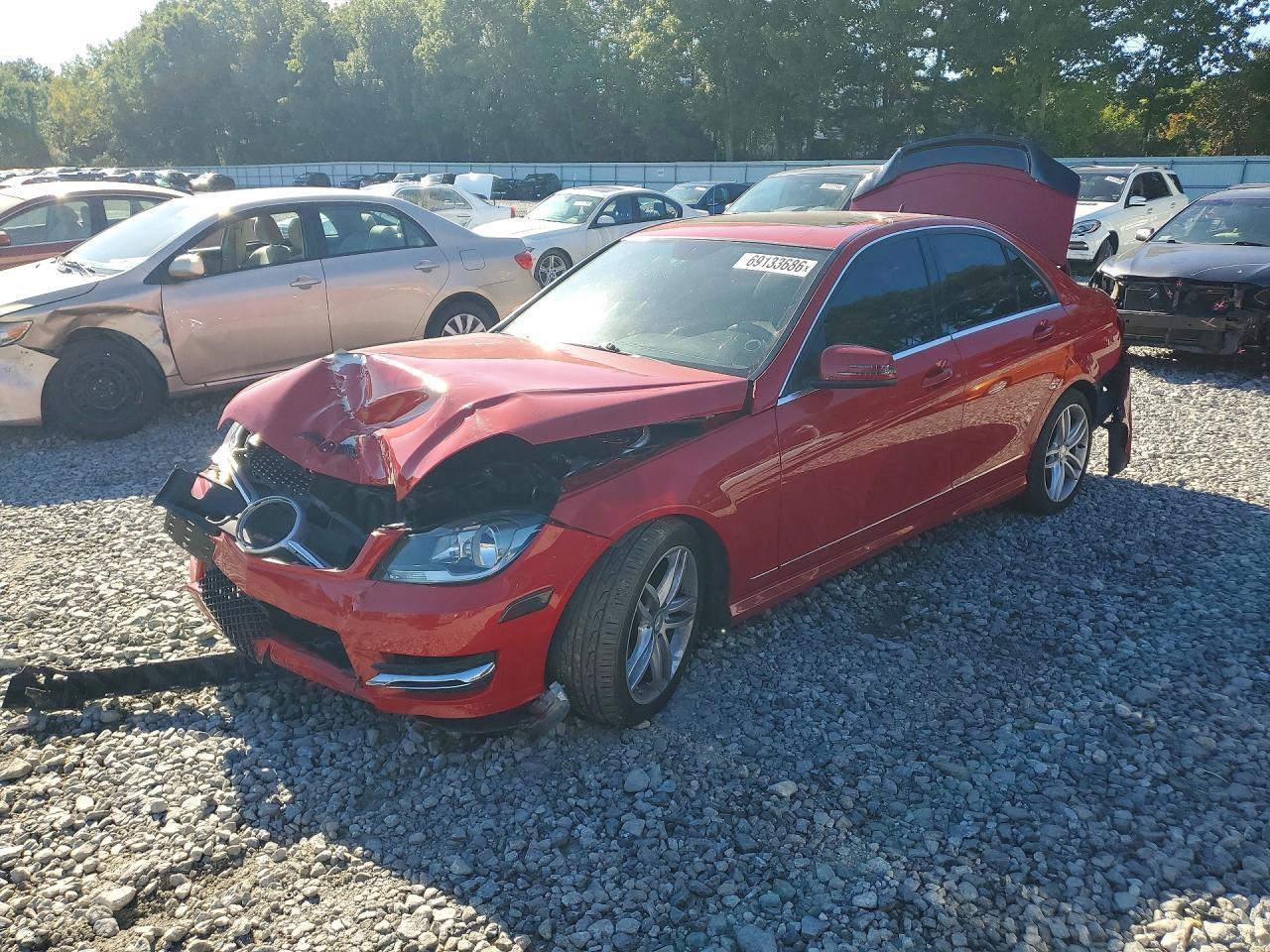2013 Mercedes-benz C 300 4matic Red vin: WDDGF8AB4DR266642