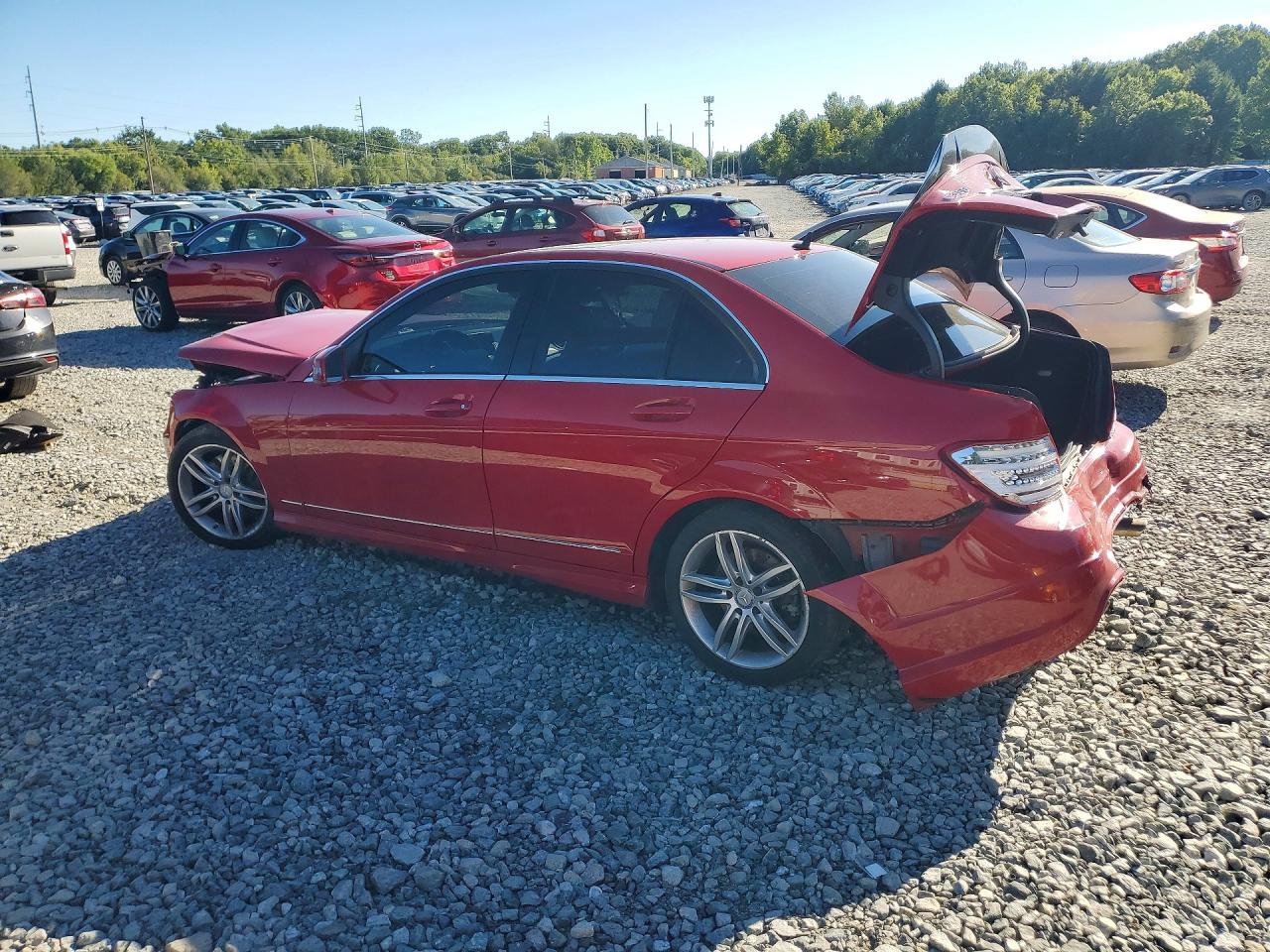 2013 Mercedes-benz C 300 4matic Red vin: WDDGF8AB4DR266642