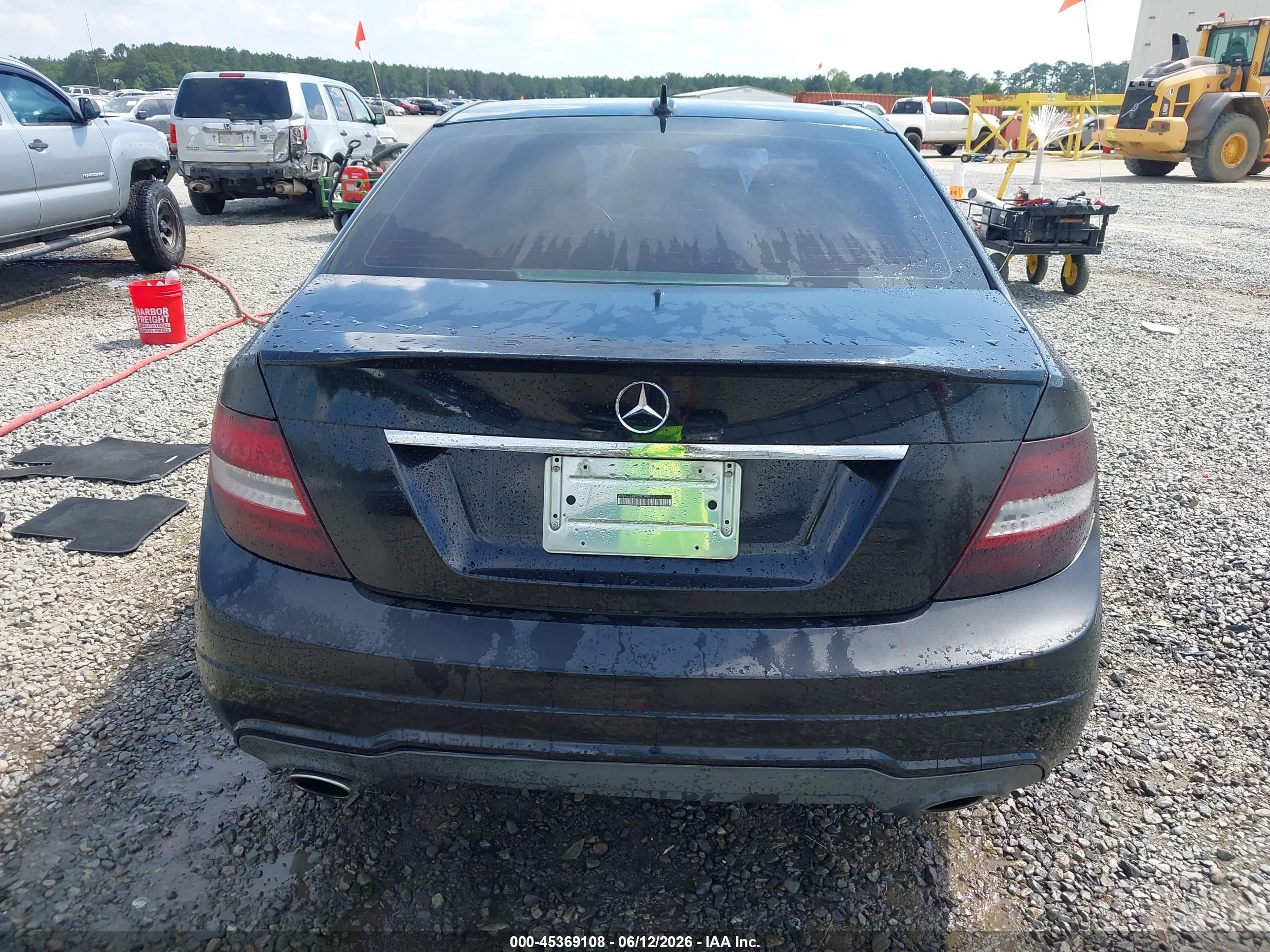 2013 Mercedes-benz C 300 Sport 4matic Black vin: WDDGF8AB4DR285532