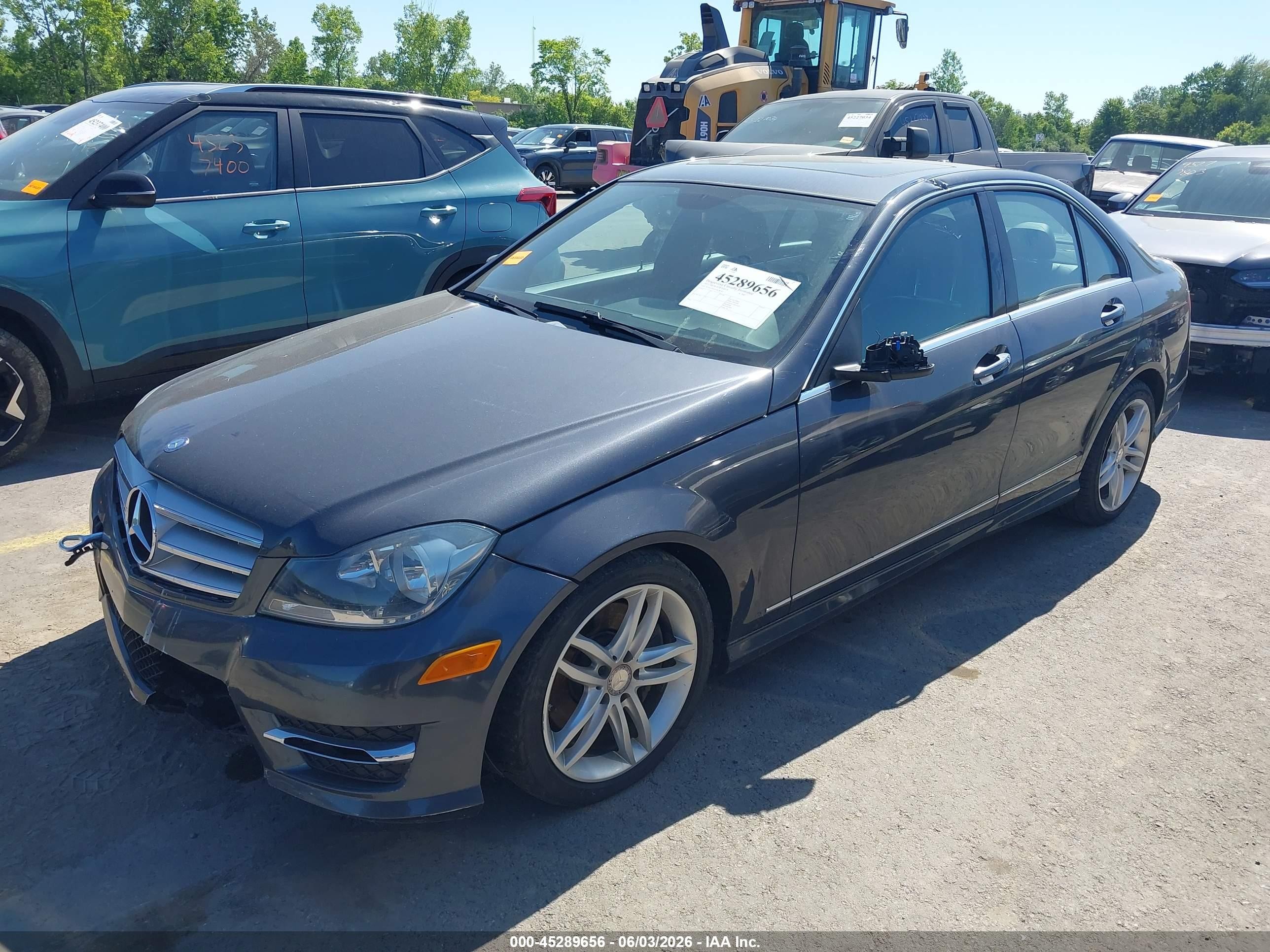 2013 Mercedes-benz C 300 Sport 4matic Серый vin: WDDGF8AB4DR288561