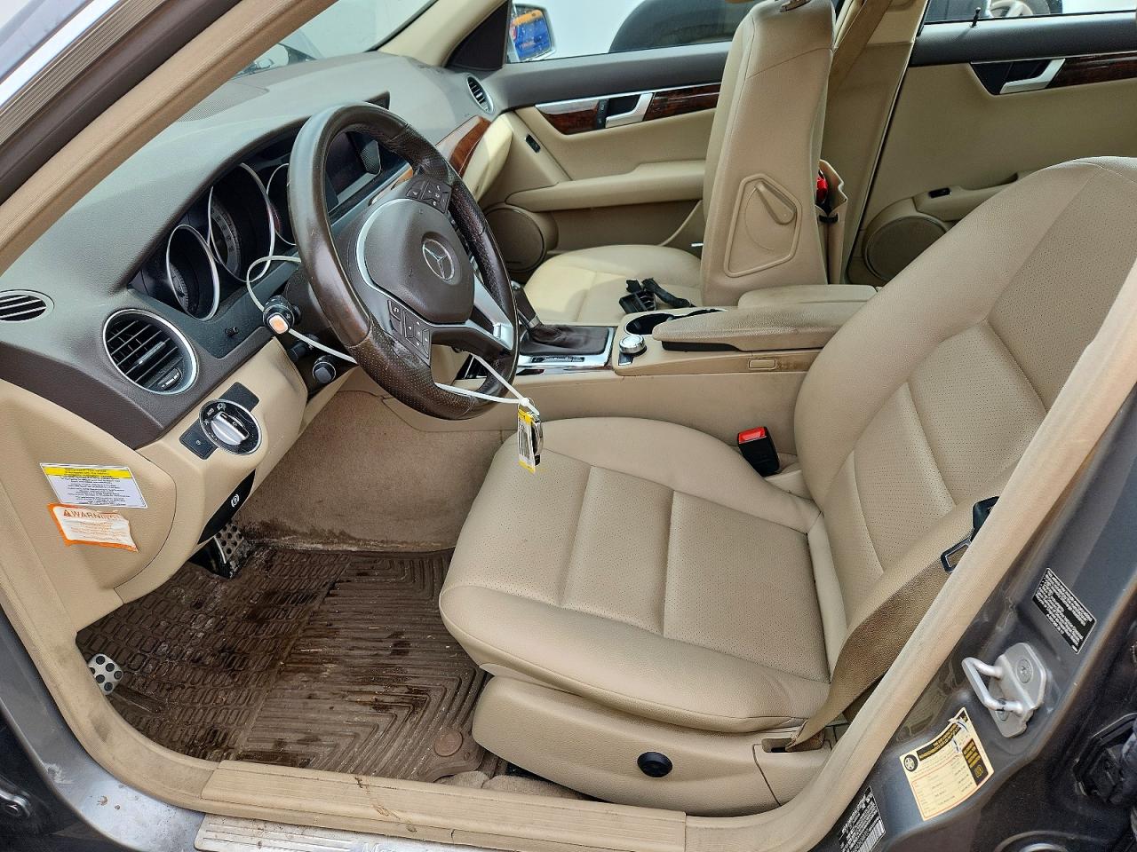 2013 Mercedes-benz C 300 4matic Silver vin: WDDGF8AB4DR298703