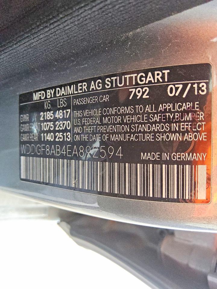 2014 Mercedes-benz C 300 4matic Silver vin: WDDGF8AB4EA892594
