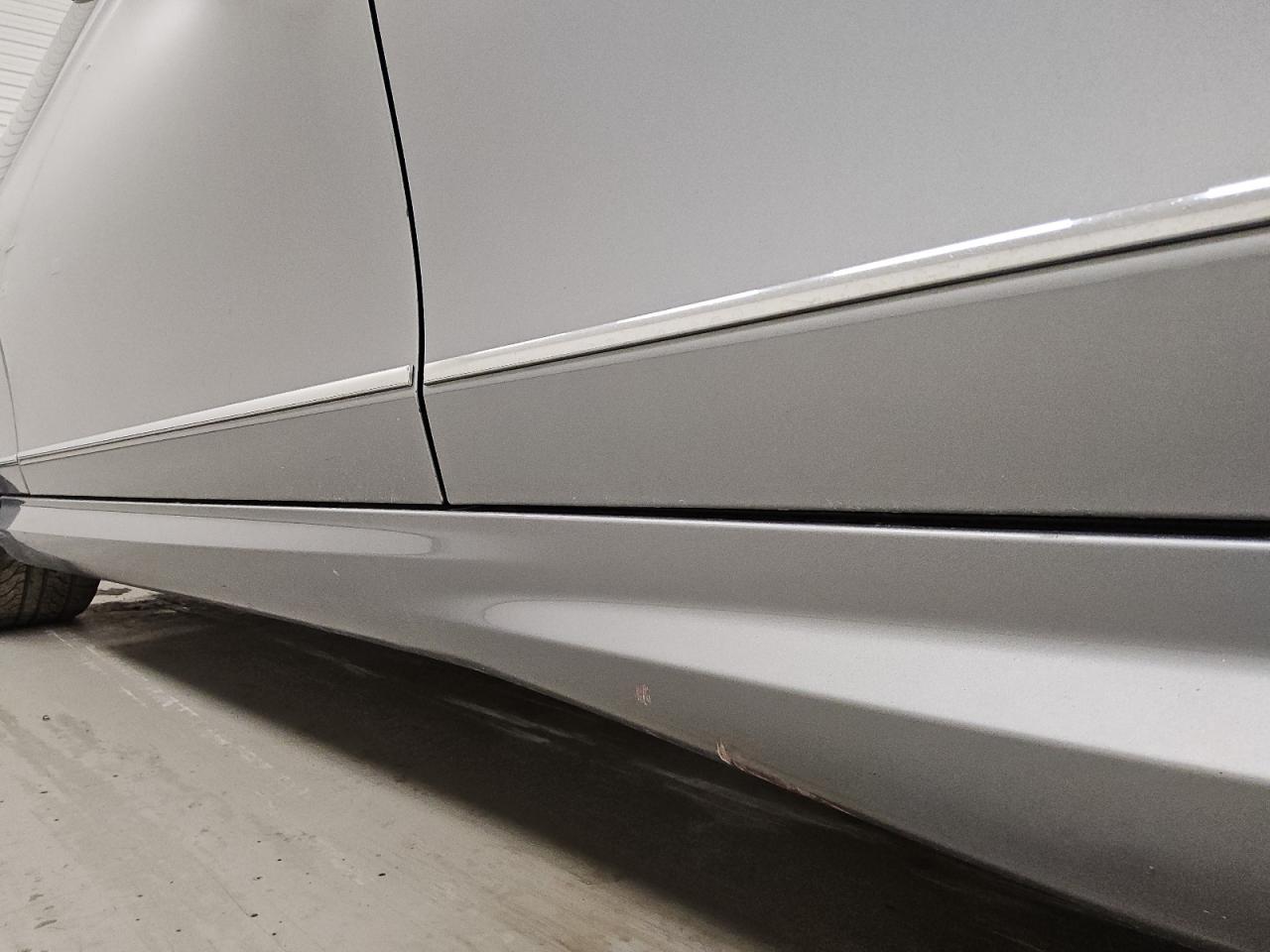 2014 Mercedes-benz C 300 4matic Silver vin: WDDGF8AB4EA892594 Damage: Left Rocker Panel, Dent(S) W/ Paint Dmg, 1 To 2 Inches