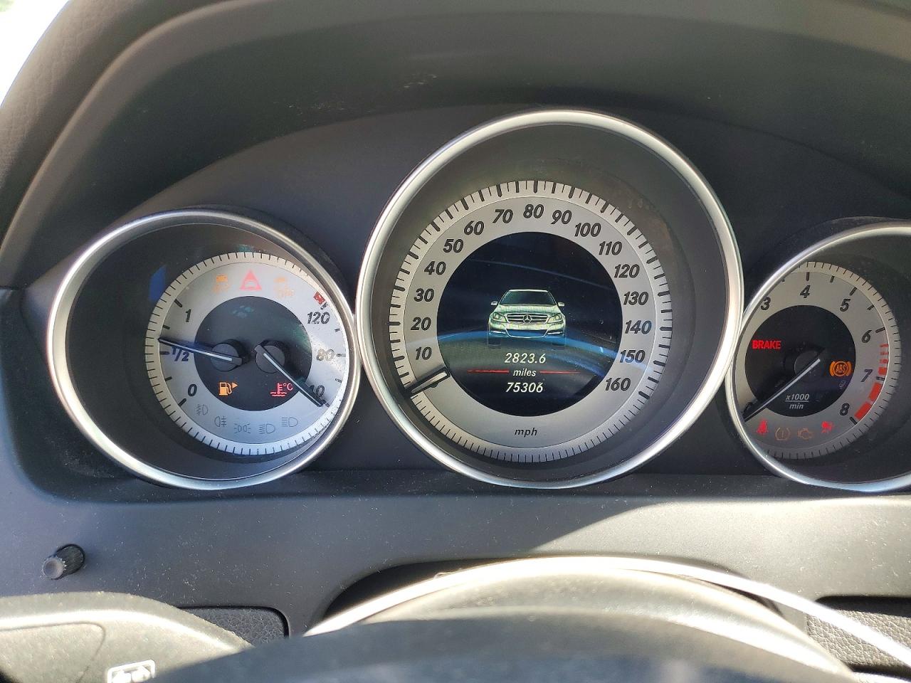 2014 Mercedes-benz C 300 4matic White vin: WDDGF8AB4EA908275
