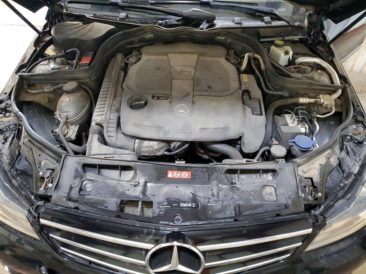 2014 Mercedes-benz C 300 4matic Black vin: WDDGF8AB4EA925531