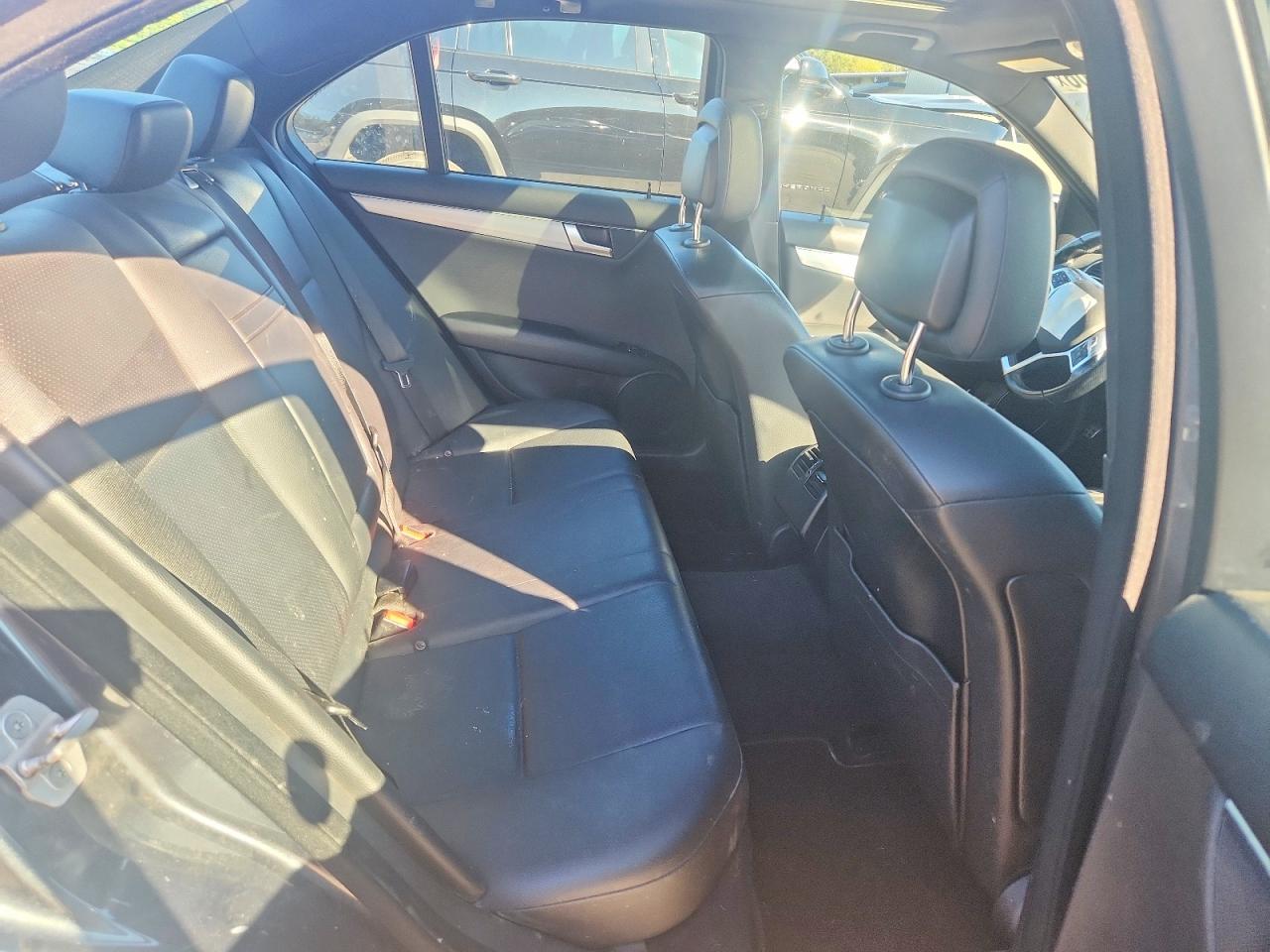 2014 Mercedes-benz C 300 4matic Gray vin: WDDGF8AB4EA939056