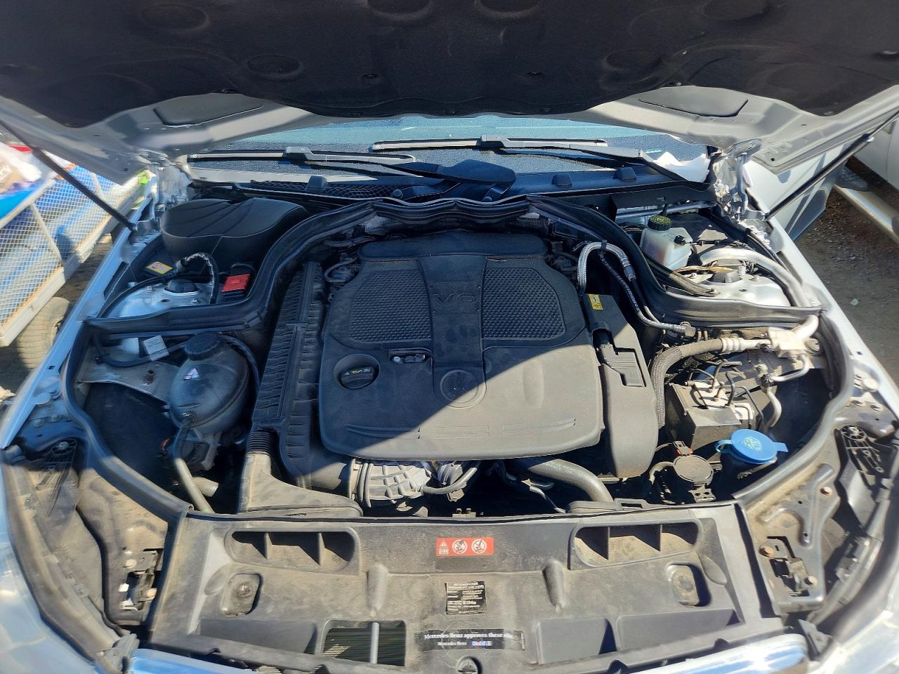 2014 Mercedes-benz C 300 4matic Gray vin: WDDGF8AB4EA940627