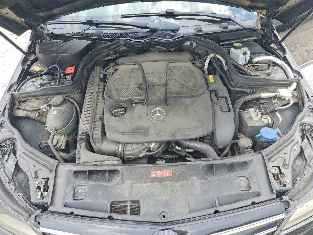 2014 Mercedes-benz C 300 4matic Black vin: WDDGF8AB4EA964751