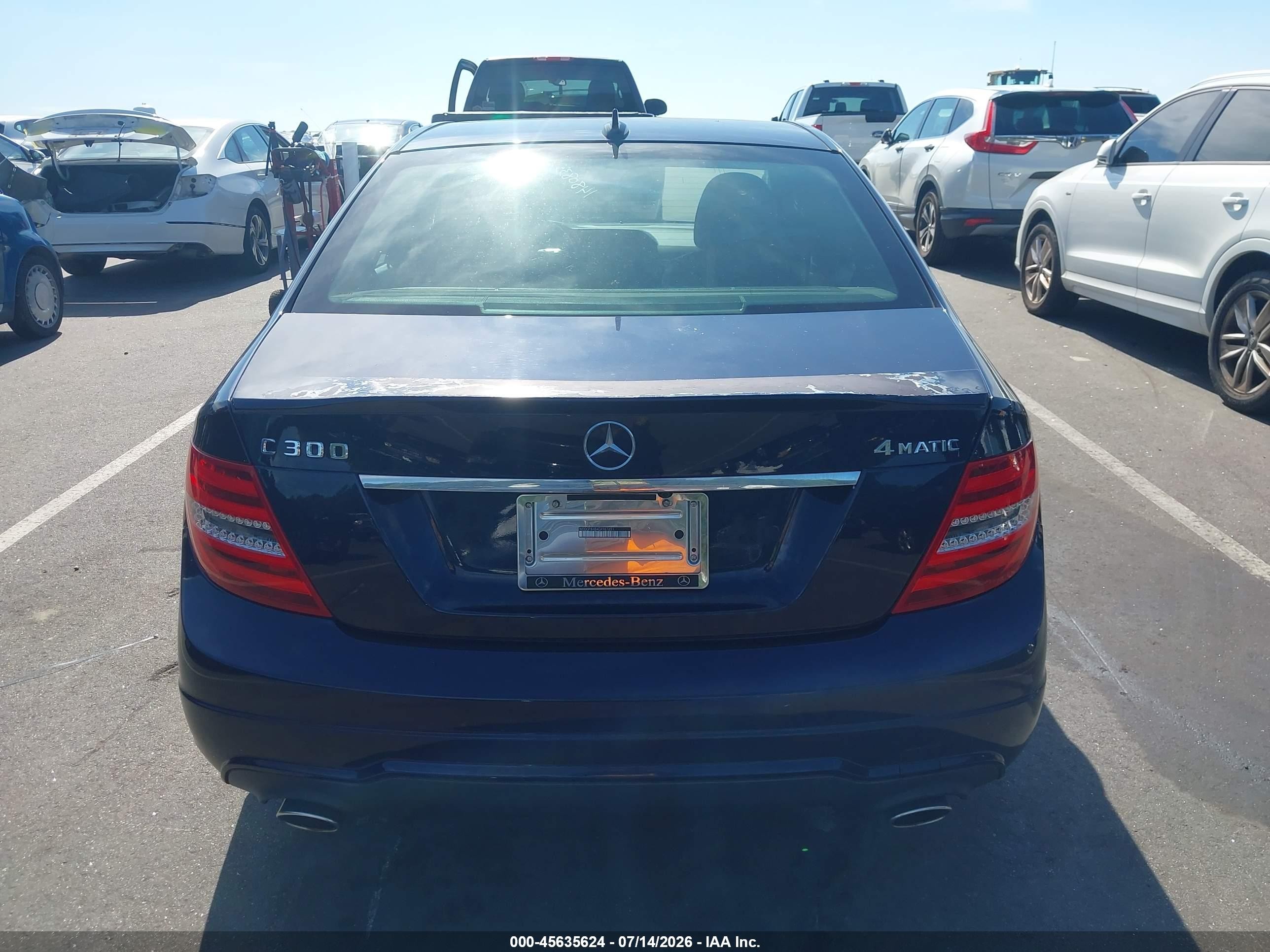 2014 Mercedes-benz C 300 Sport 4matic Dark Blue vin: WDDGF8AB4EA967651