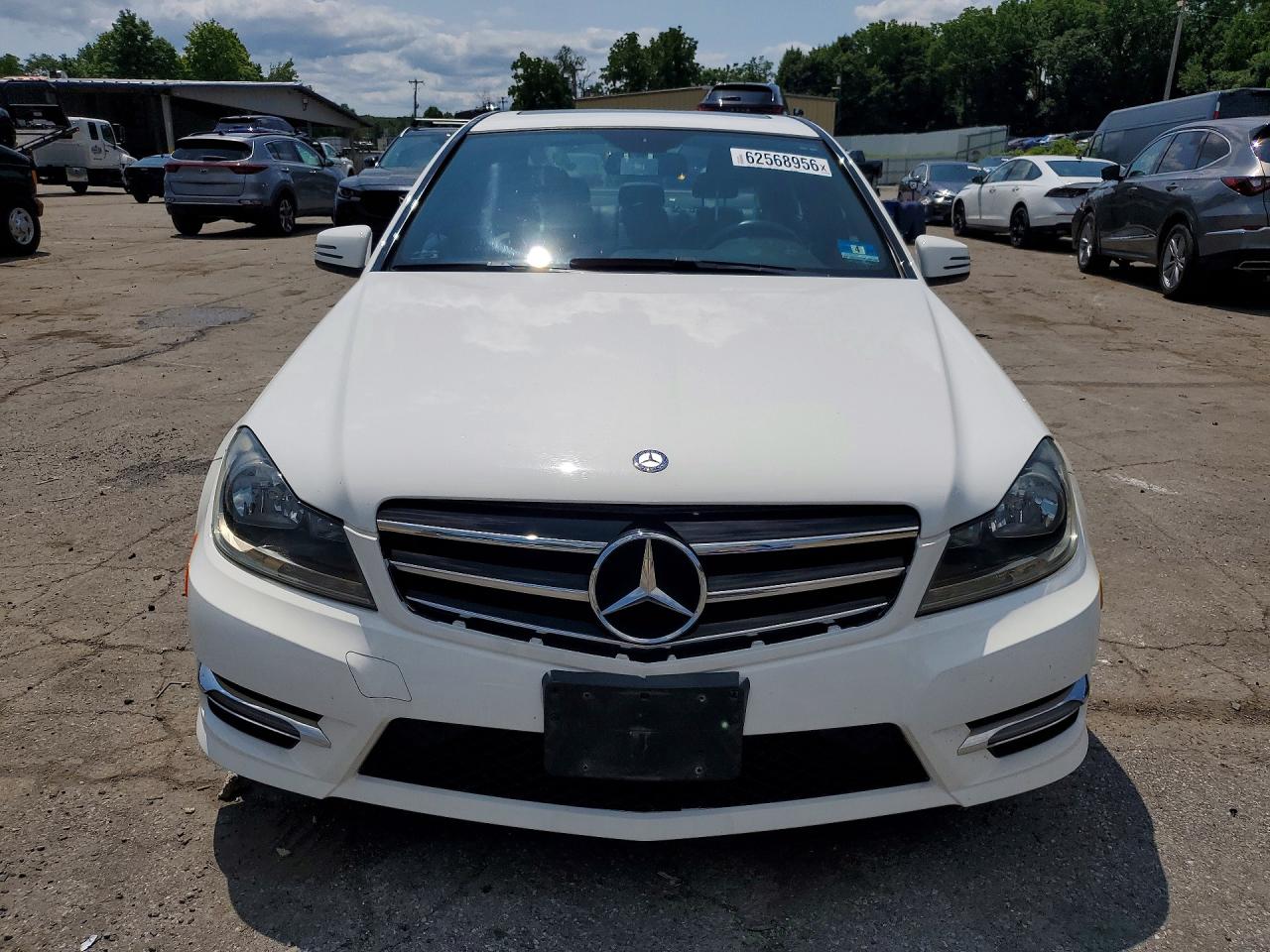 2014 Mercedes-benz C 300 4matic White vin: WDDGF8AB4EG160639