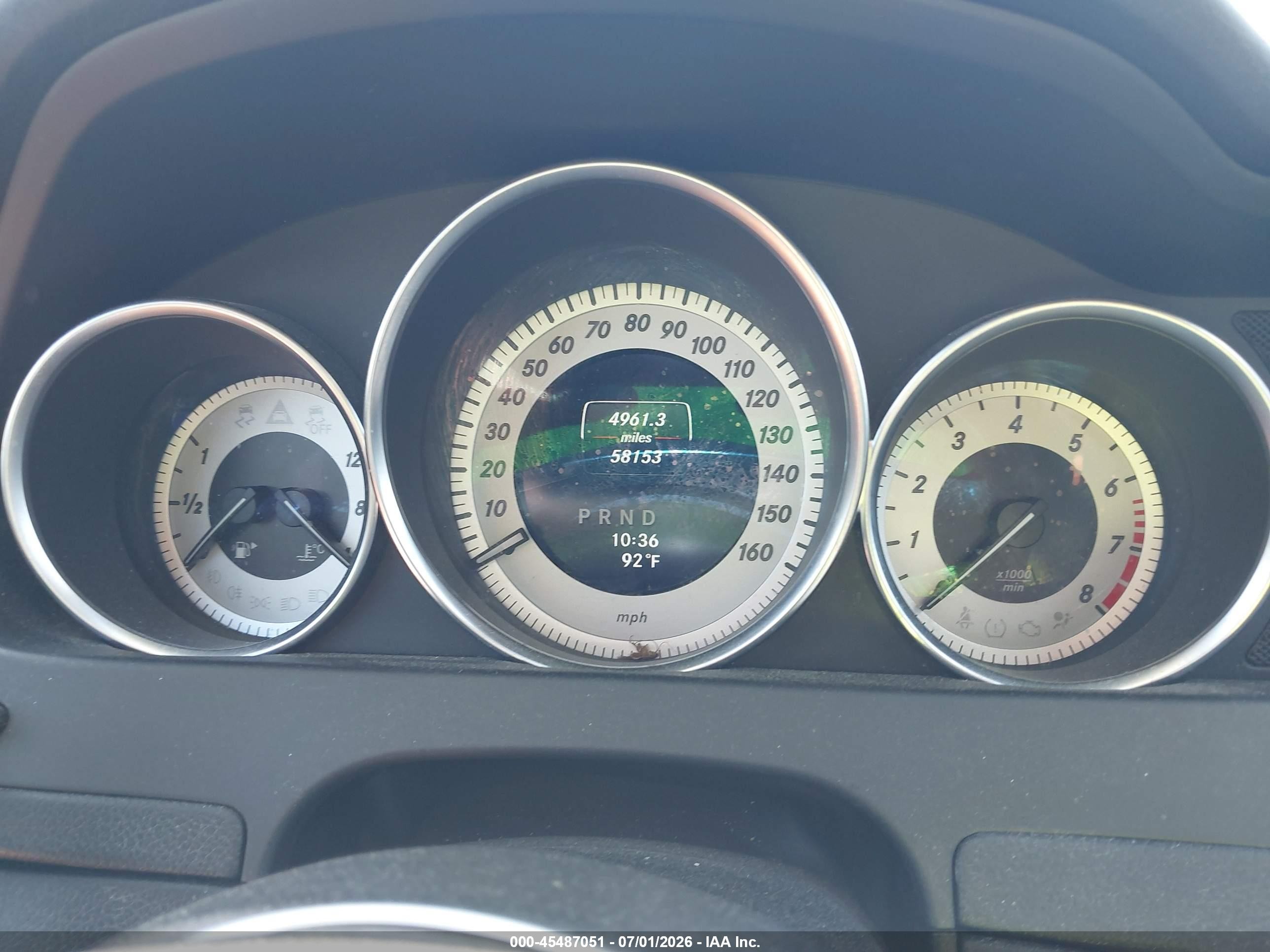 2014 Mercedes-benz C 300 Sport 4matic Серебряный vin: WDDGF8AB4EG189722