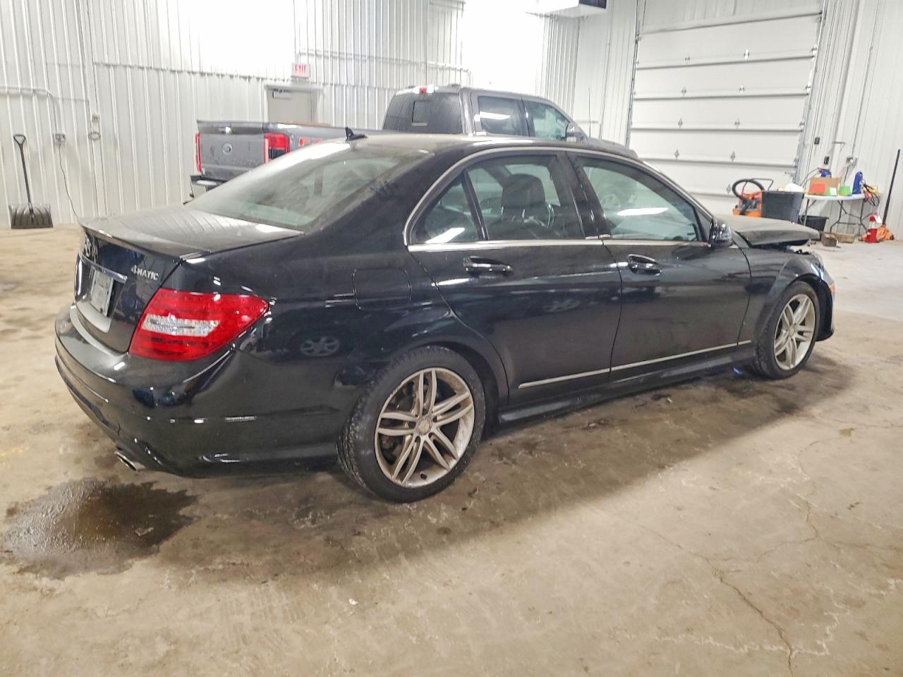 2014 Mercedes-benz C 300 4matic Black vin: WDDGF8AB4ER306235