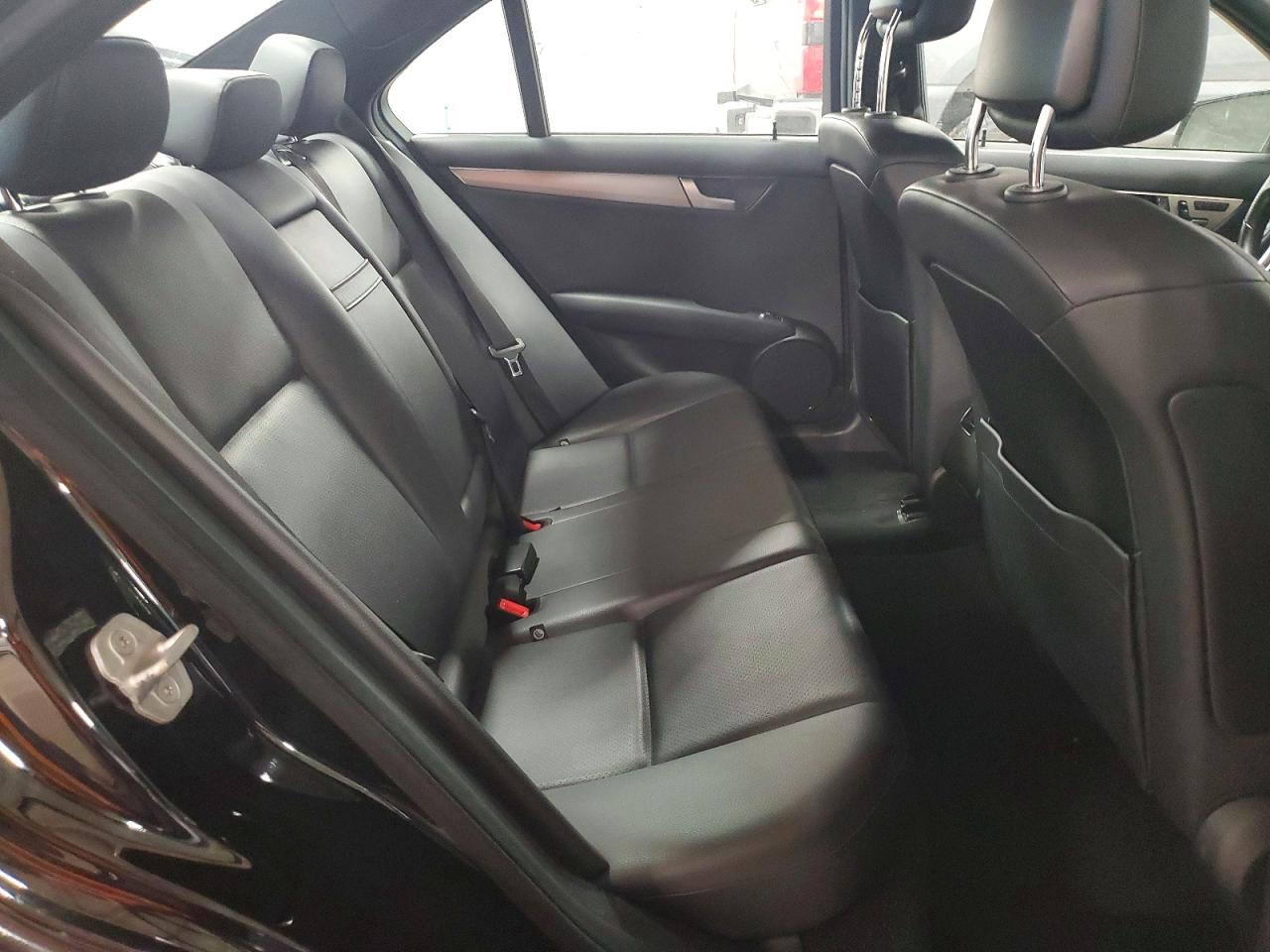 2014 Mercedes-benz C 300 4matic Black vin: WDDGF8AB4ER306235