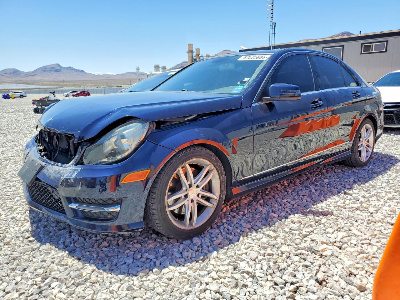 2013 Mercedes-benz C 300 4matic Blue vin: WDDGF8AB5DA833116