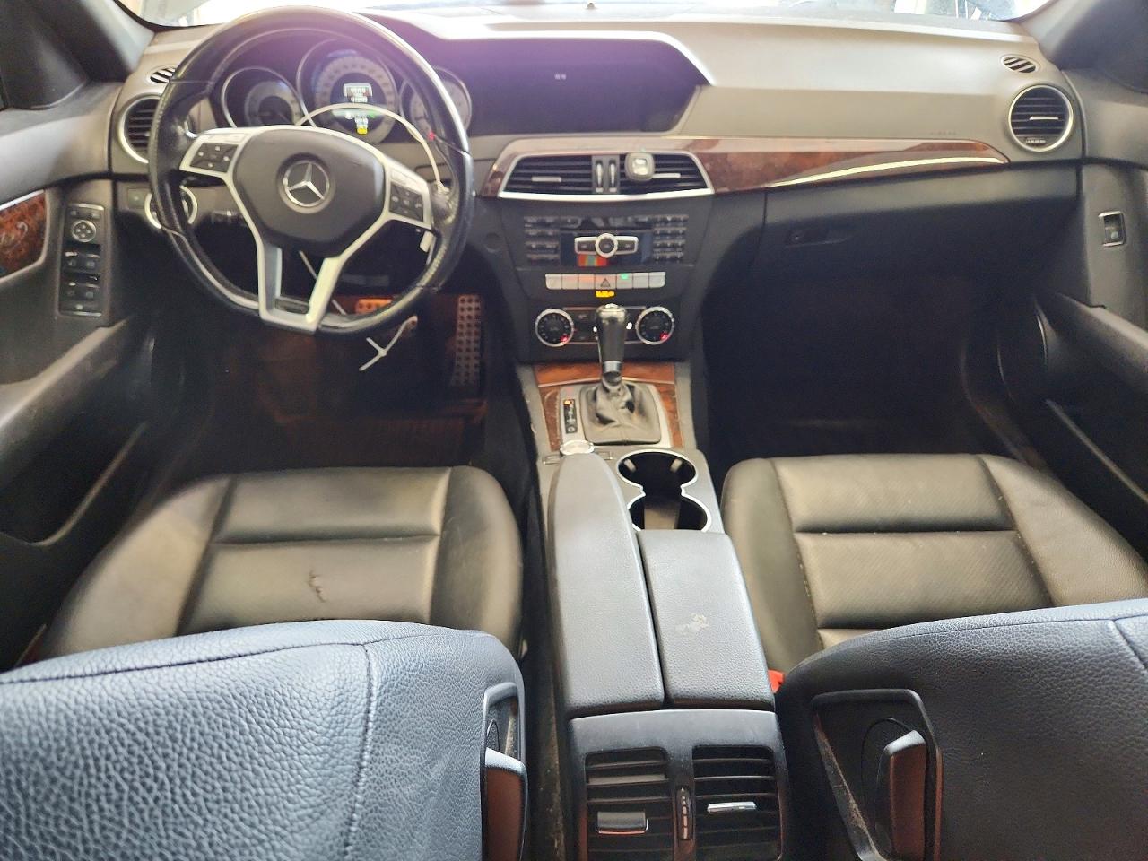 2013 Mercedes-benz C 300 4matic Gray vin: WDDGF8AB5DA838588