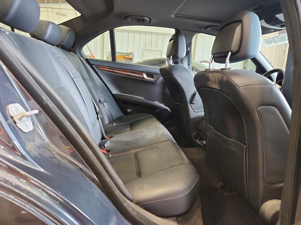 2013 Mercedes-benz C 300 4matic Gray vin: WDDGF8AB5DA838588