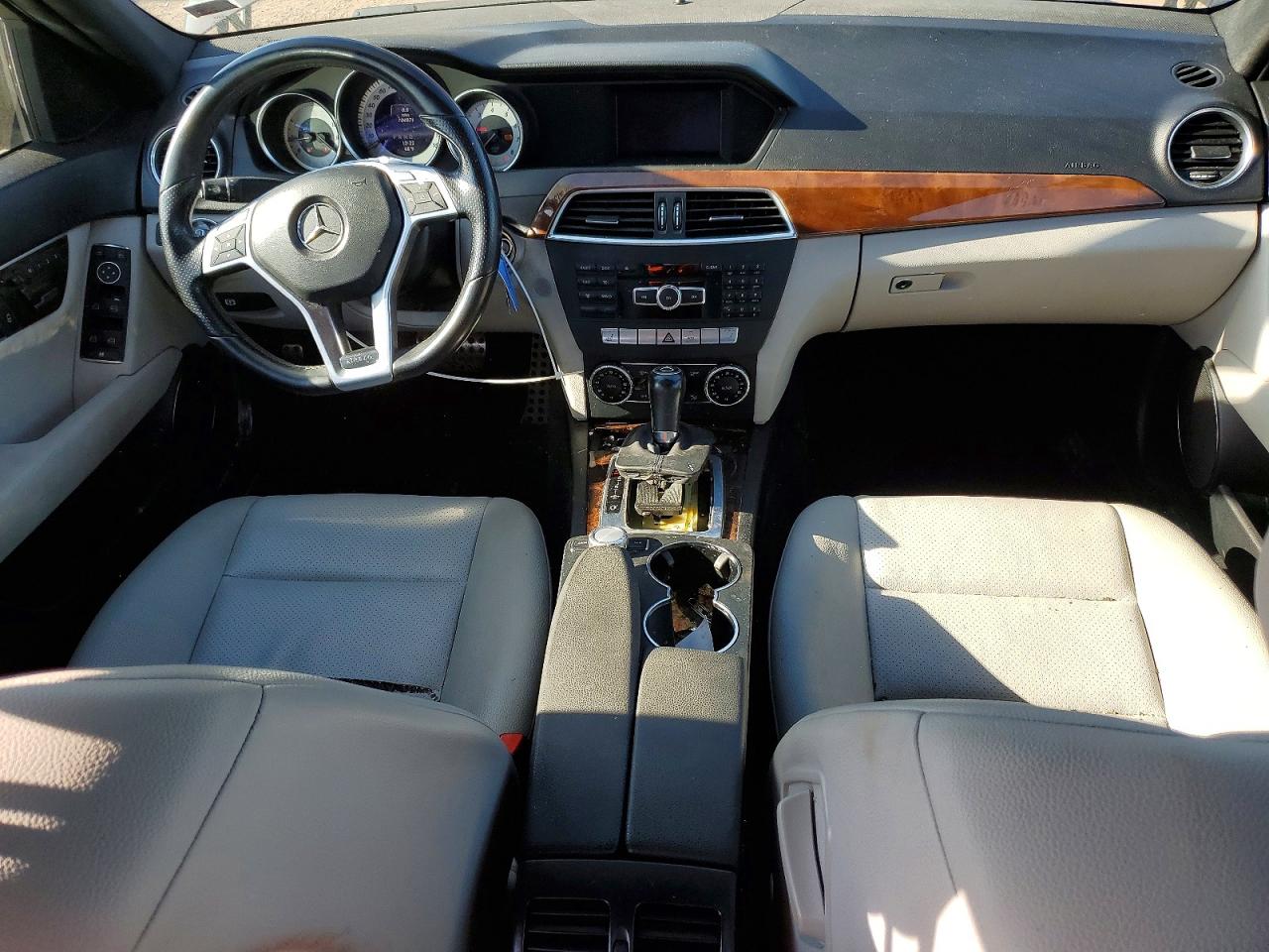 2013 Mercedes-benz C 300 4matic Black vin: WDDGF8AB5DA840065