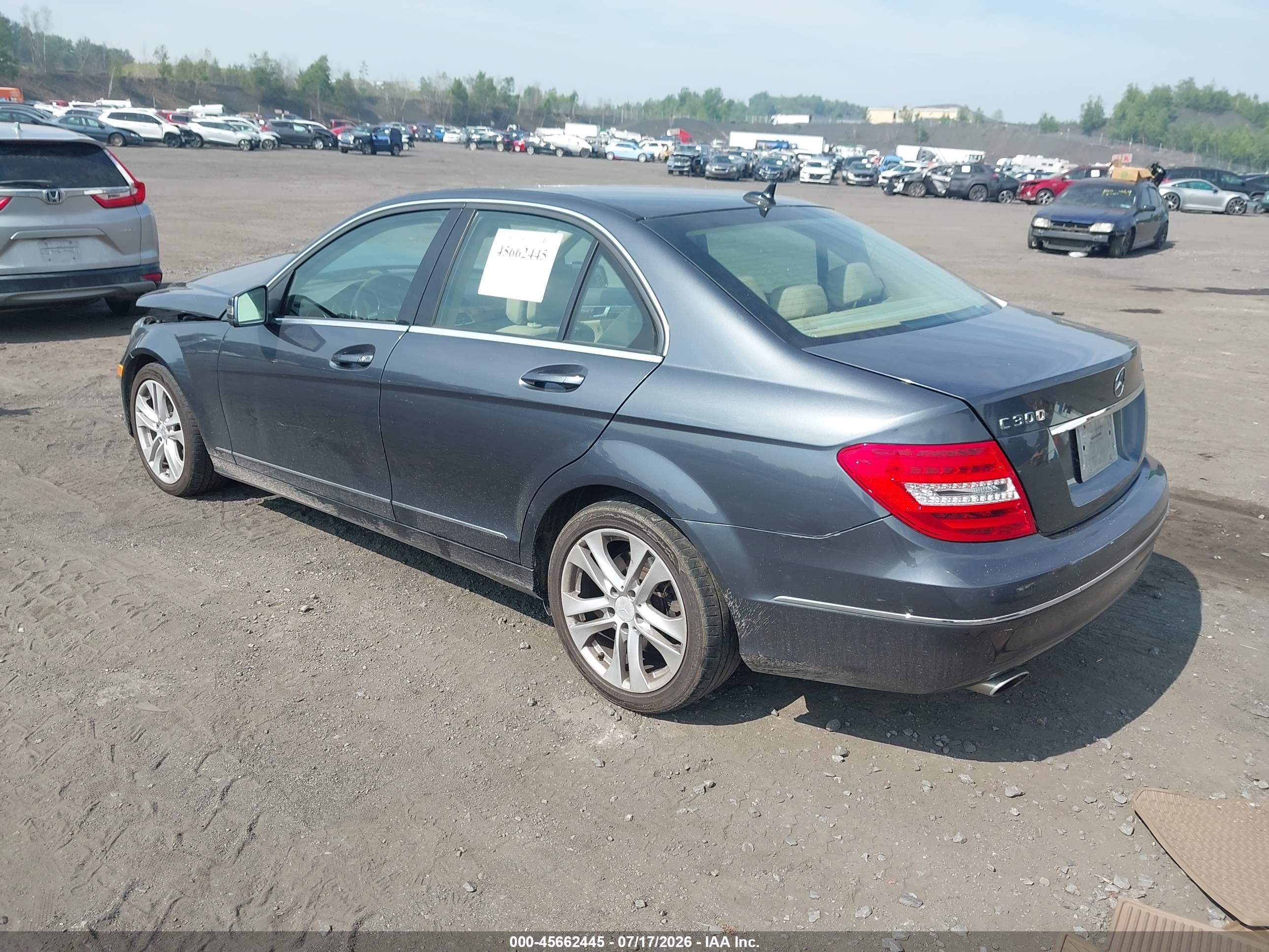 2013 Mercedes-benz C 300 Luxury 4matic Gray vin: WDDGF8AB5DA868710