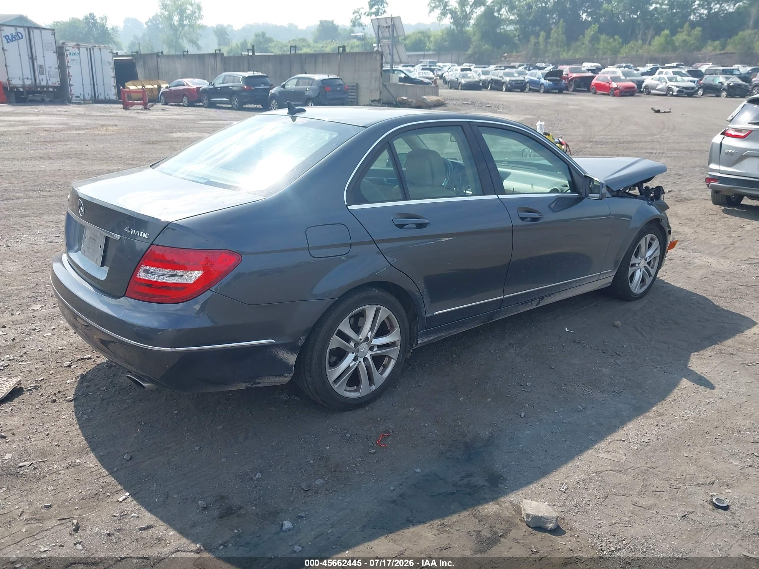 2013 Mercedes-benz C 300 Luxury 4matic Gray vin: WDDGF8AB5DA868710