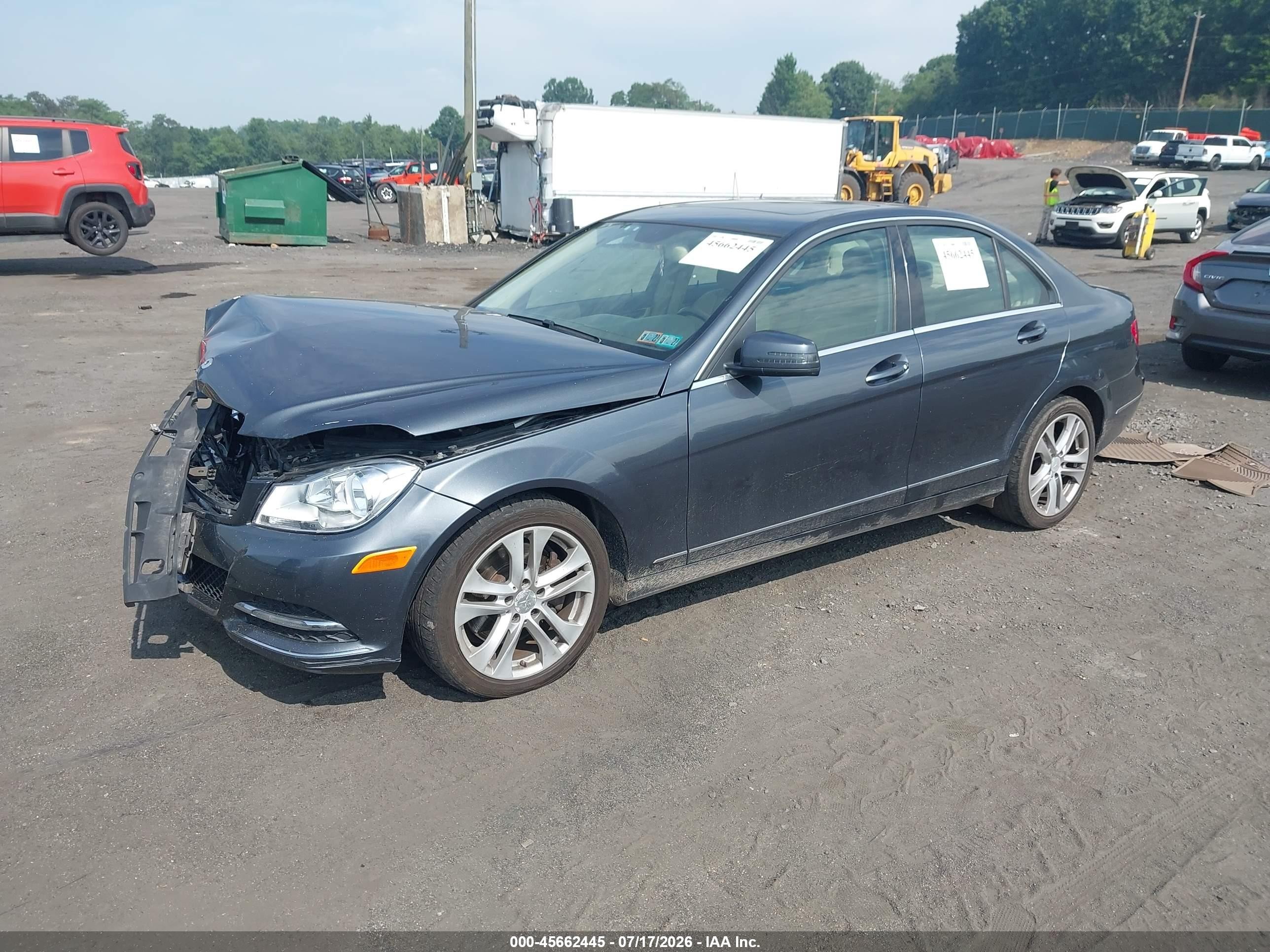 2013 Mercedes-benz C 300 Luxury 4matic Gray vin: WDDGF8AB5DA868710