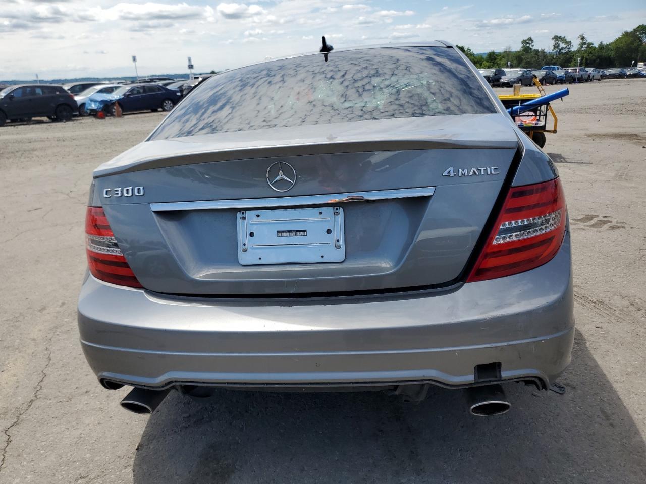 2013 Mercedes-benz C 300 4matic Silver vin: WDDGF8AB5DG086761